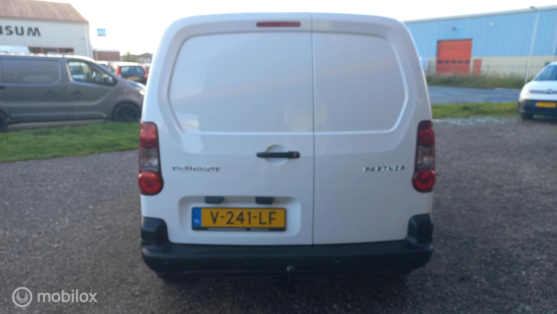 Hoofdafbeelding Peugeot Partner