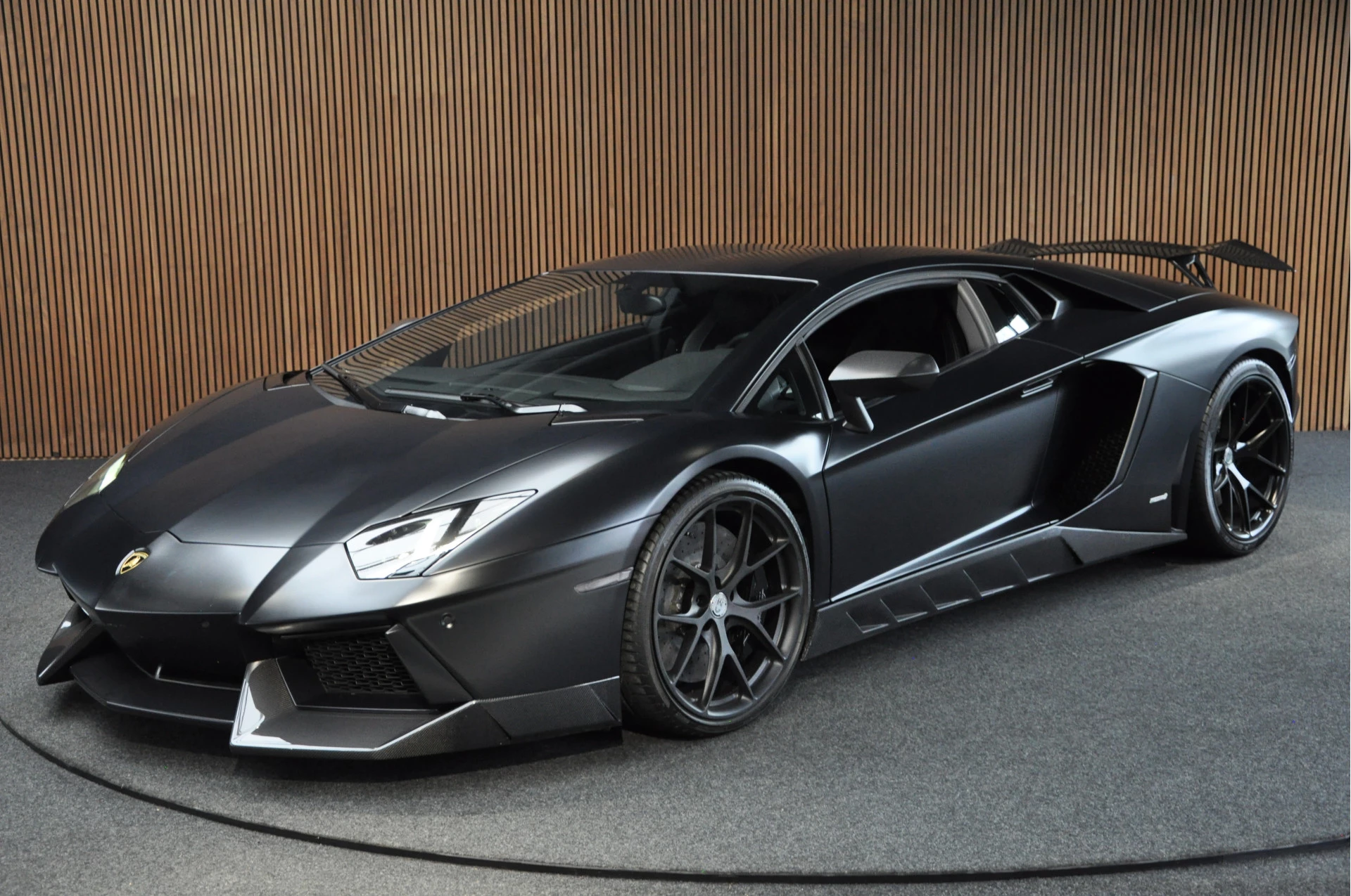 Hoofdafbeelding Lamborghini Aventador