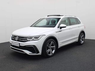 Volkswagen Tiguan 1.5 TSI 150PK R-Line Business+ DSG · Panoramadak · Parkeersensoren · Navigatie