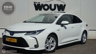 Hoofdafbeelding Toyota Corolla Toyota Corolla 1.8 Hybrid Navigatie | Adapt. Cruise Contr | Schuif-kanteldak | PDC V+A