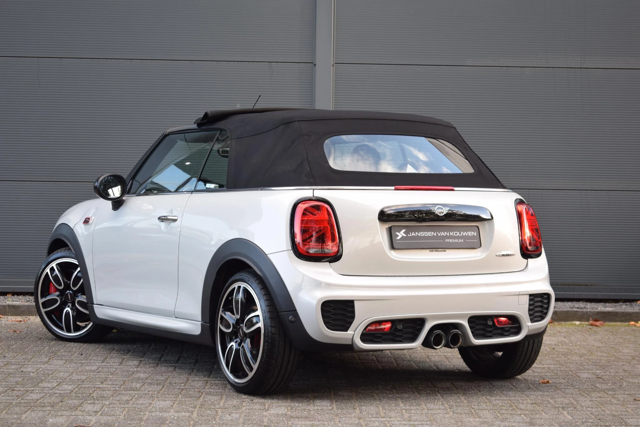 Hoofdafbeelding MINI Cooper Cabrio