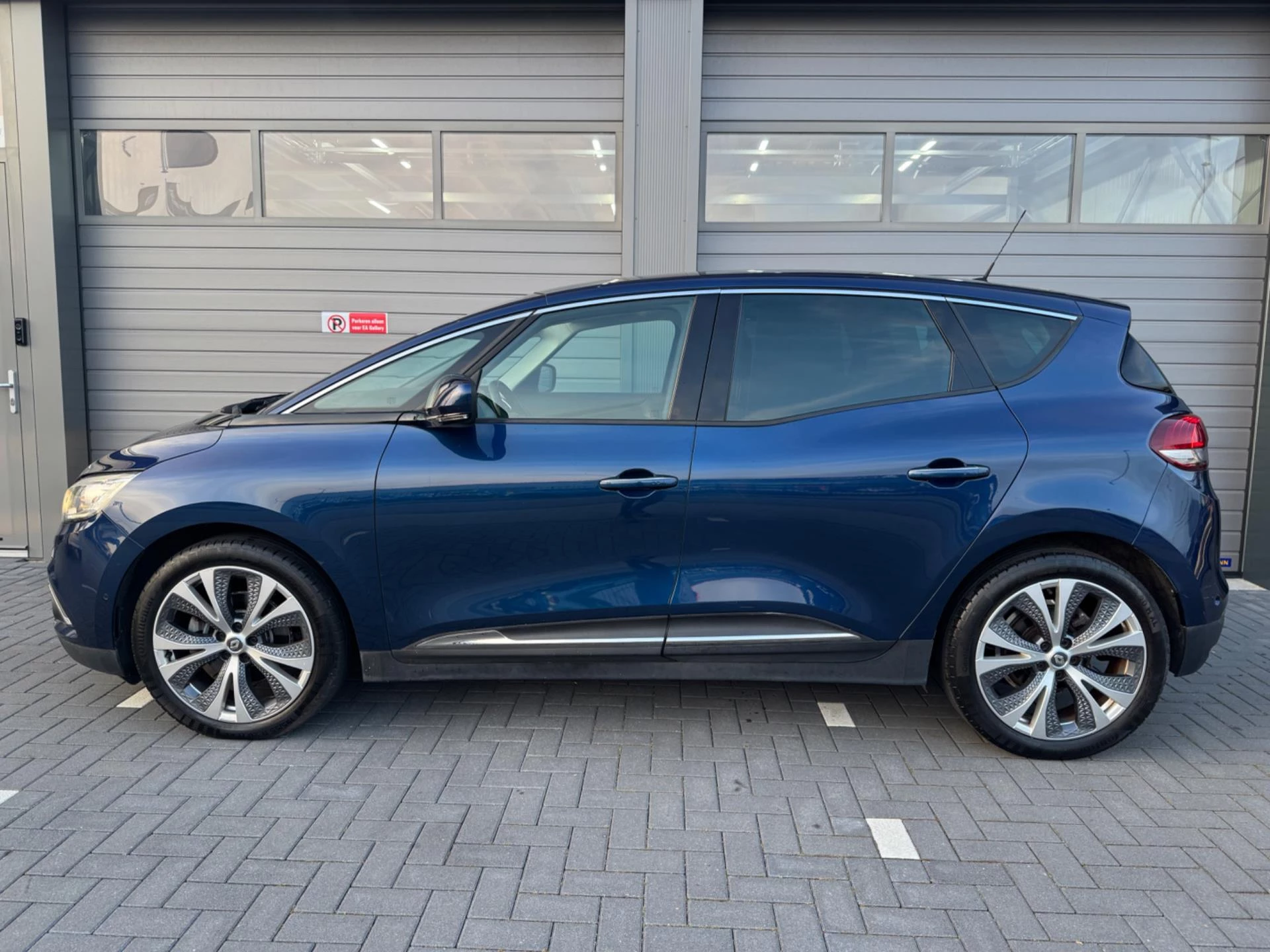 Hoofdafbeelding Renault Scénic