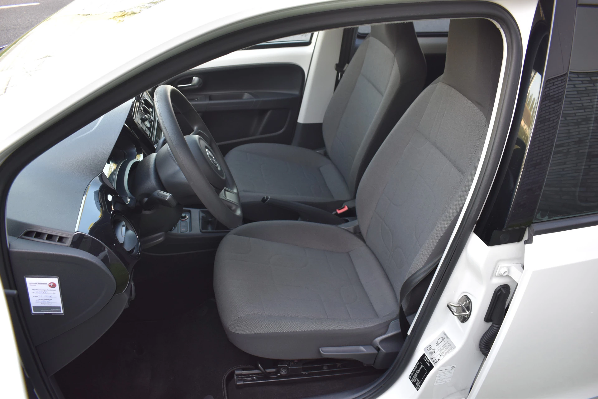 Hoofdafbeelding Volkswagen up!