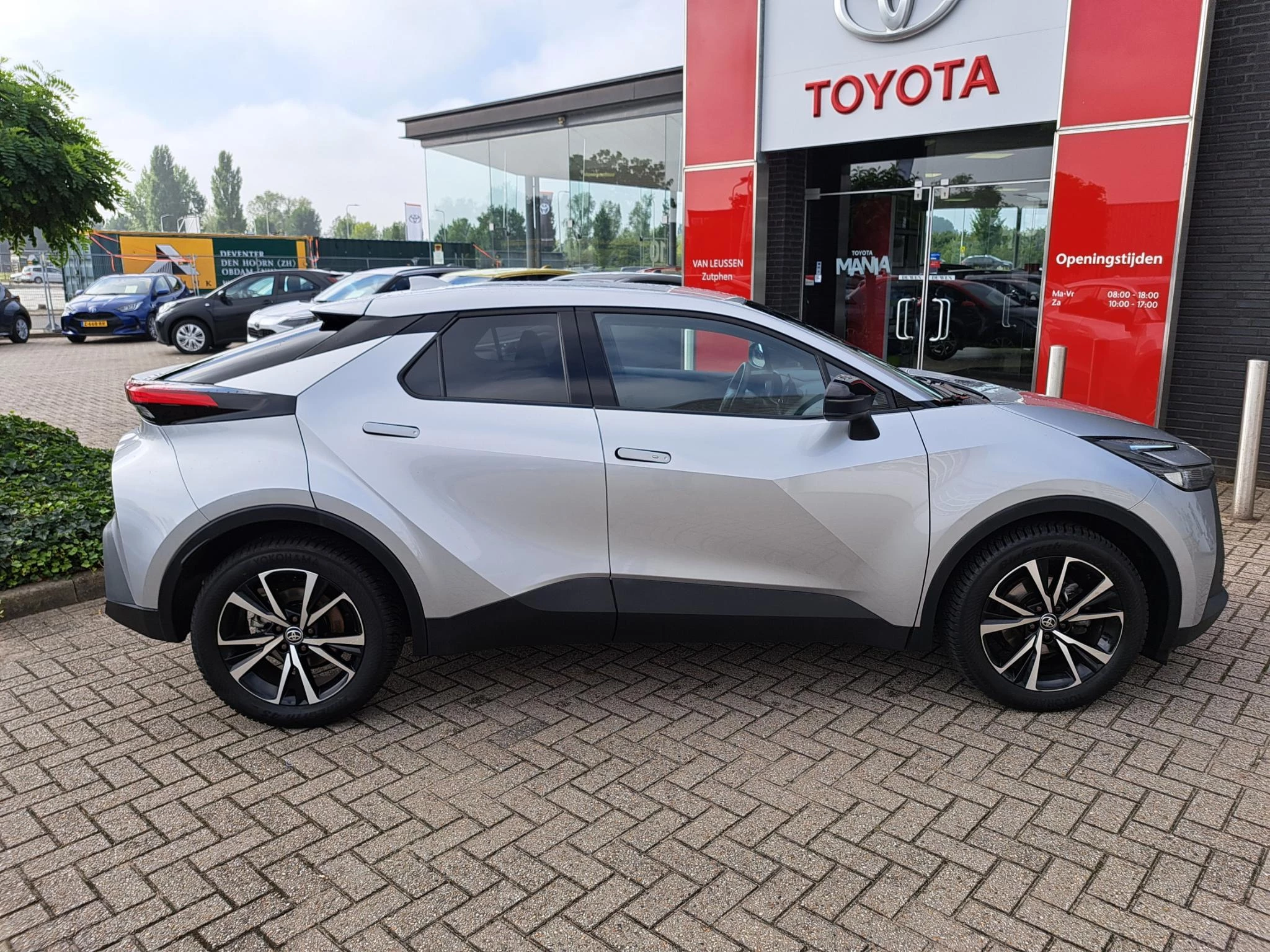 Hoofdafbeelding Toyota C-HR