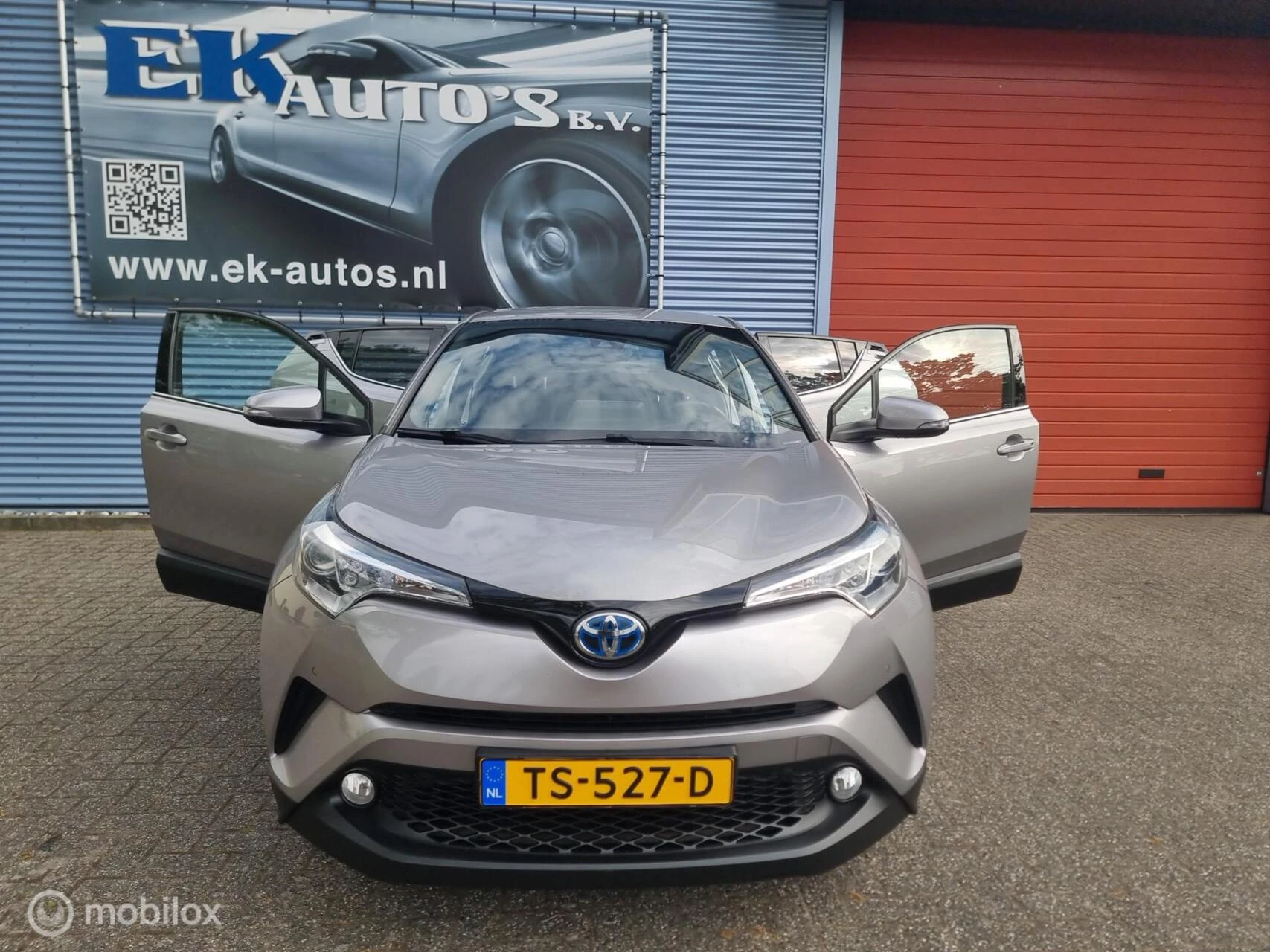 Hoofdafbeelding Toyota C-HR