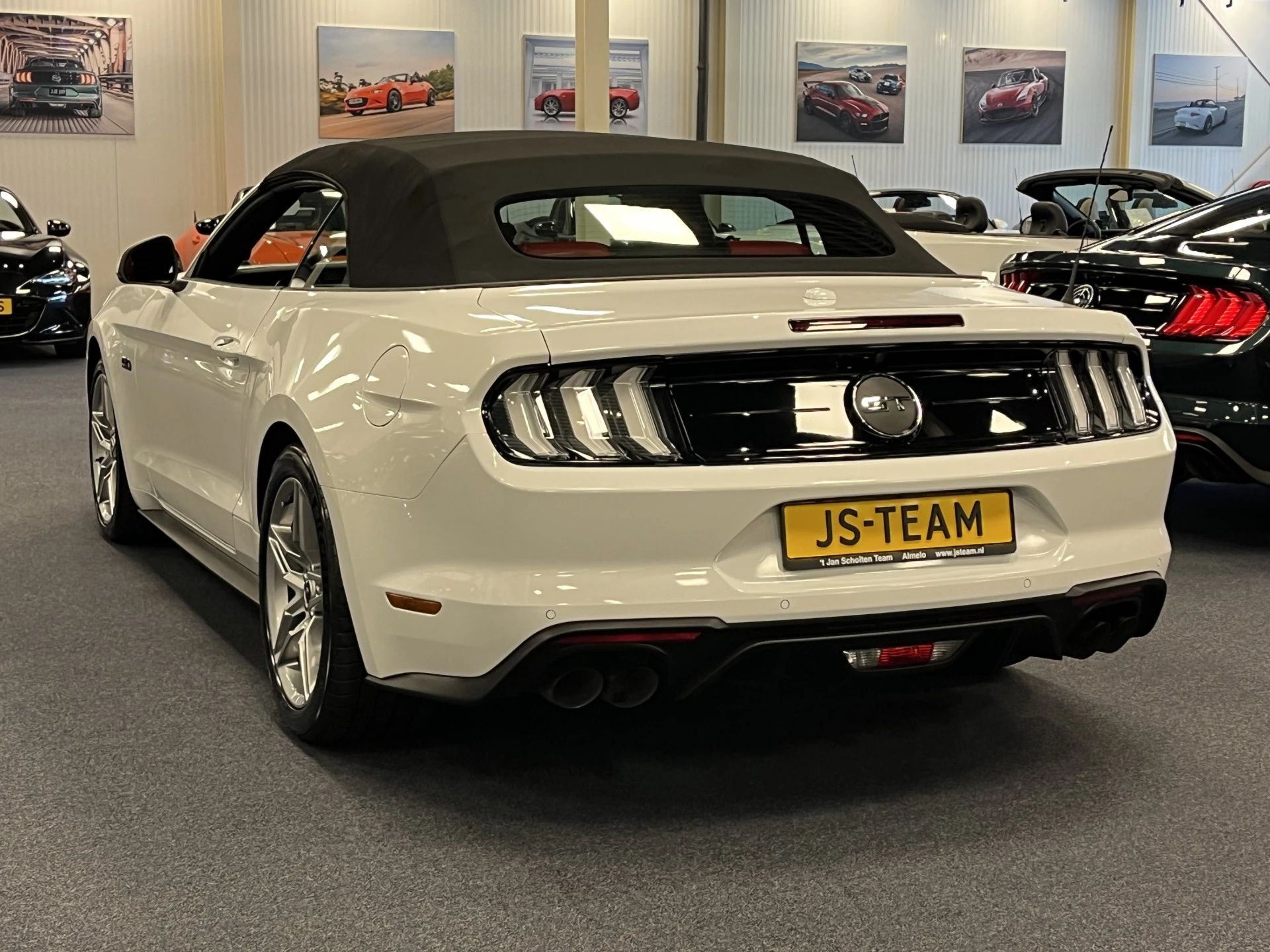Hoofdafbeelding Ford Mustang