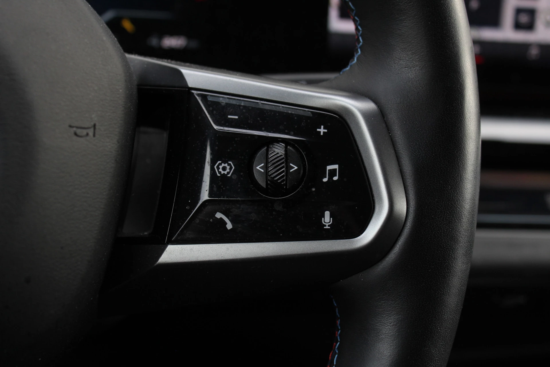 Hoofdafbeelding BMW i5