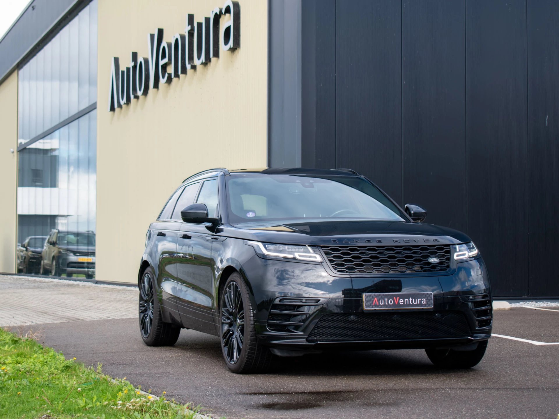 Hoofdafbeelding Land Rover Range Rover Velar