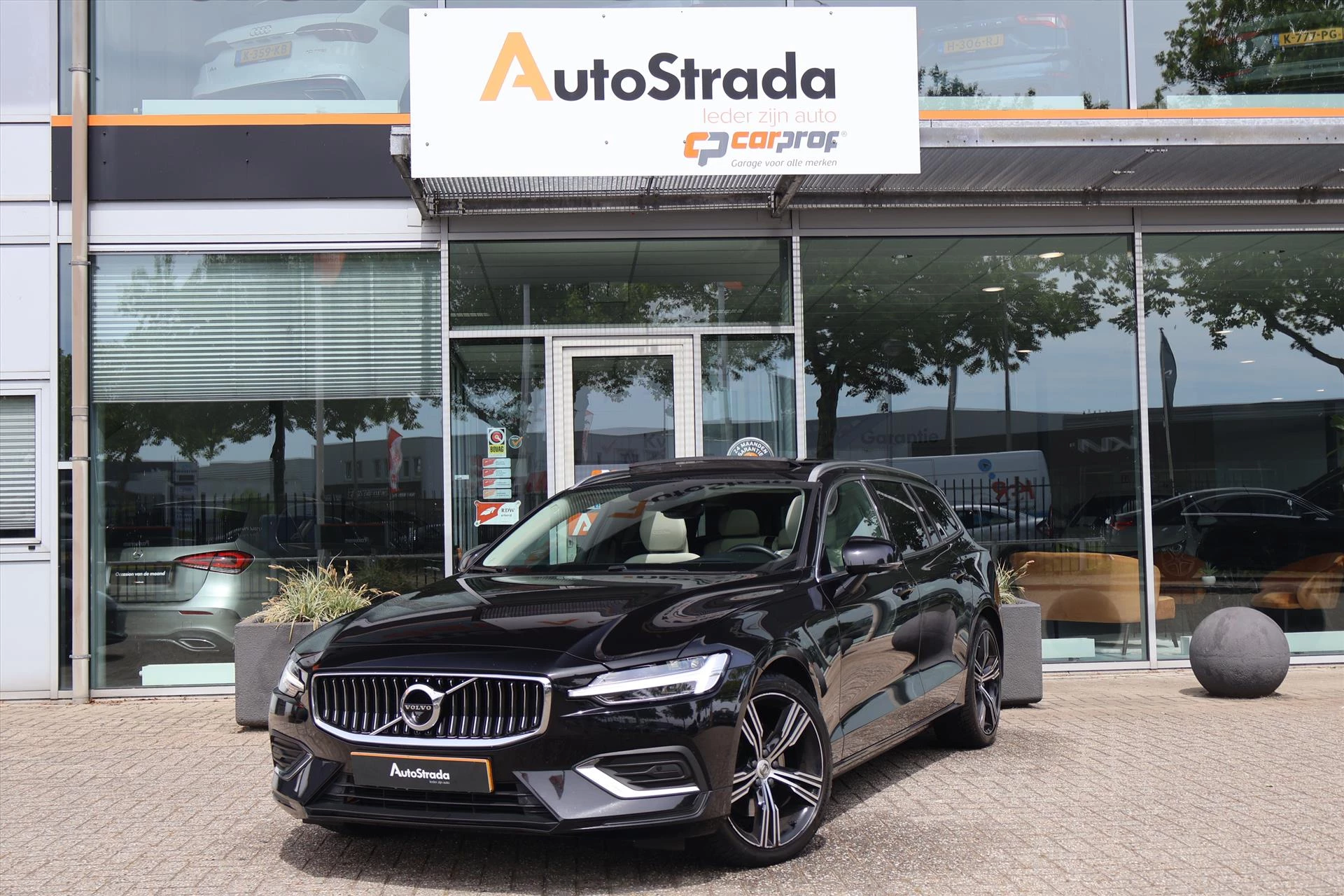 Hoofdafbeelding Volvo V60