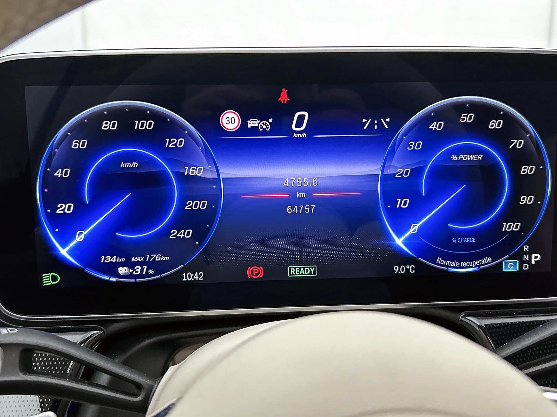 Hoofdafbeelding Mercedes-Benz EQS