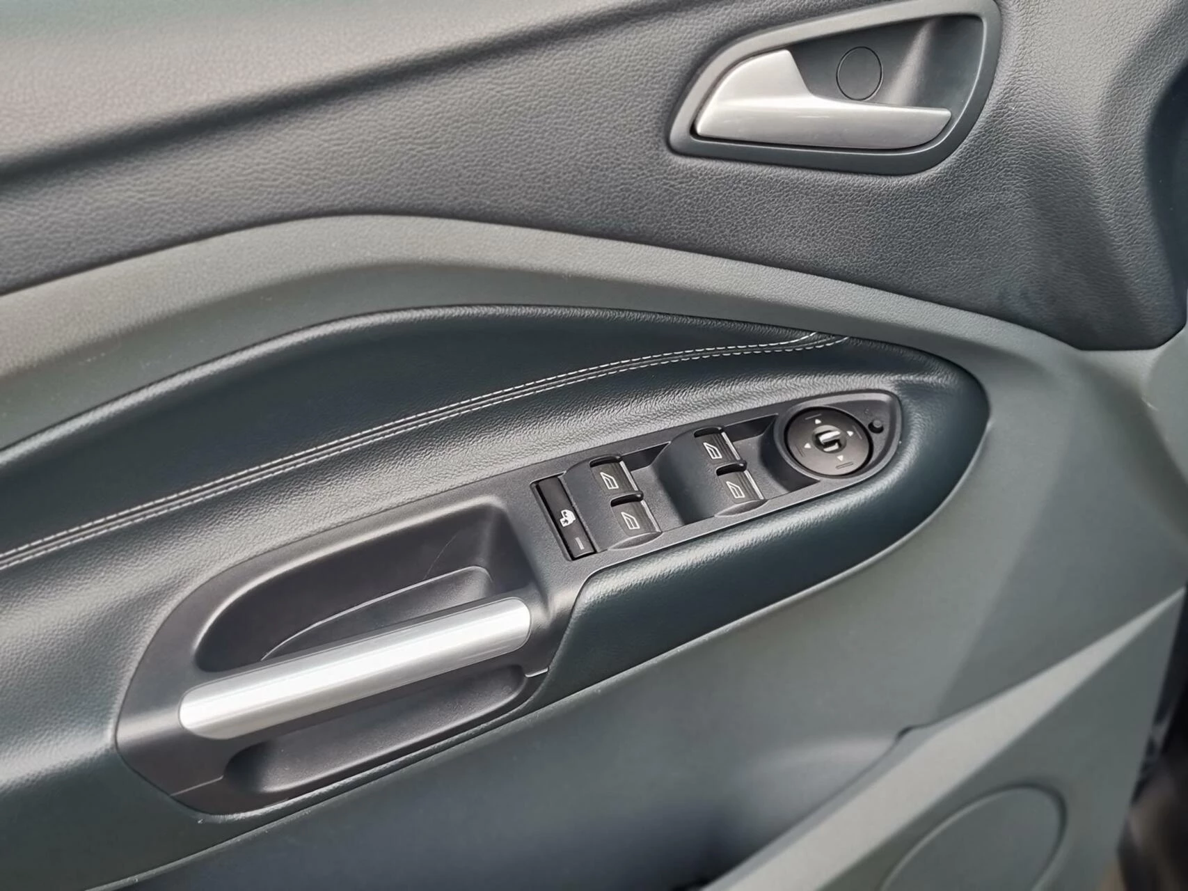 Hoofdafbeelding Ford Grand C-Max