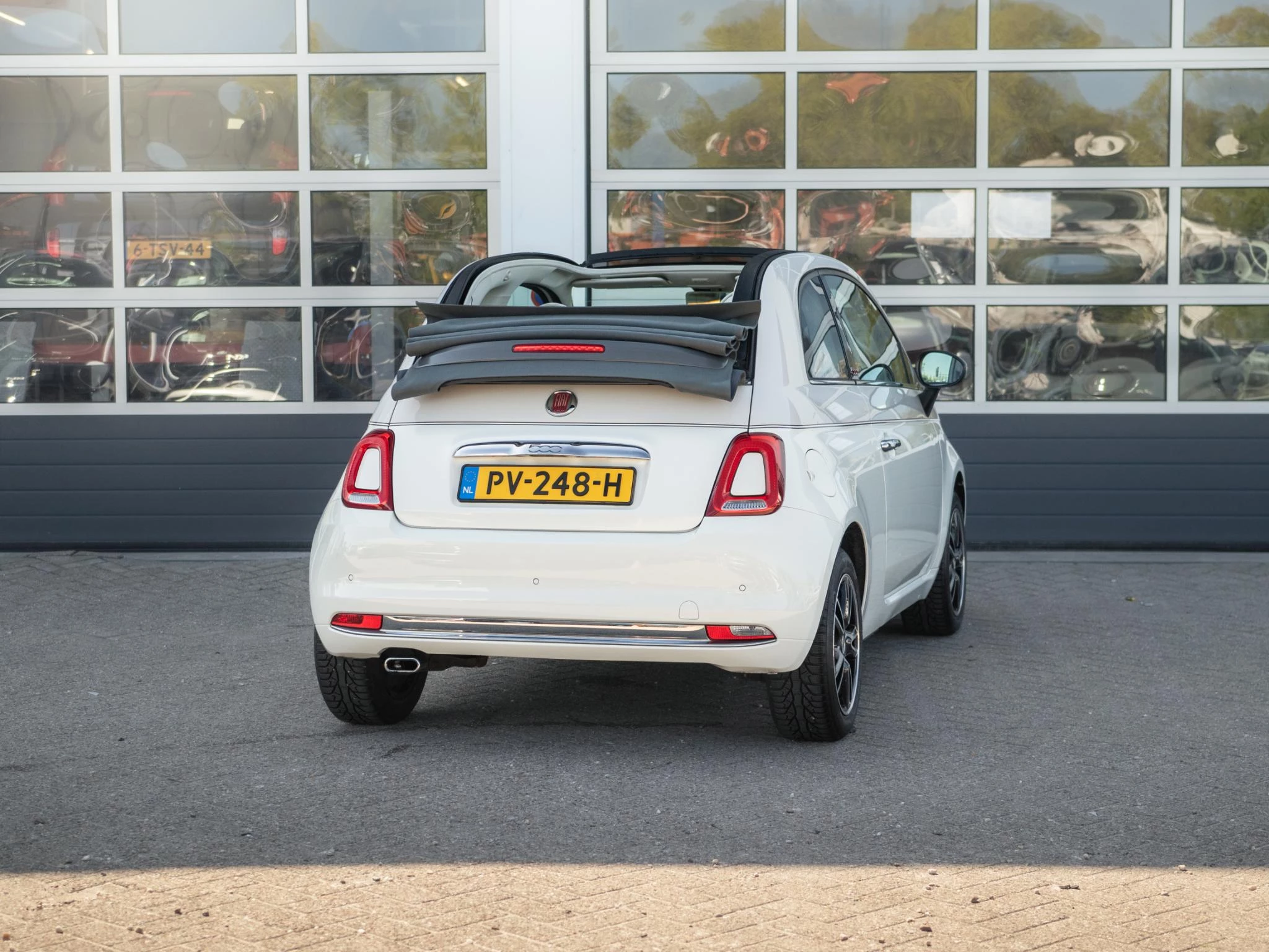 Hoofdafbeelding Fiat 500C