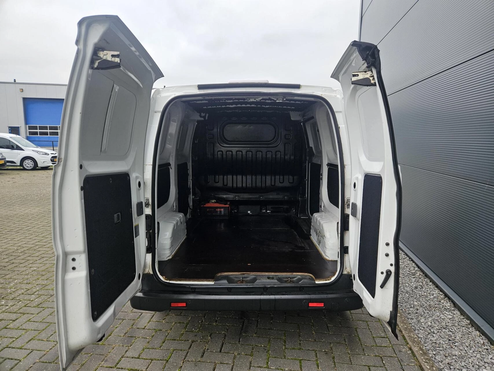 Hoofdafbeelding Nissan NV200
