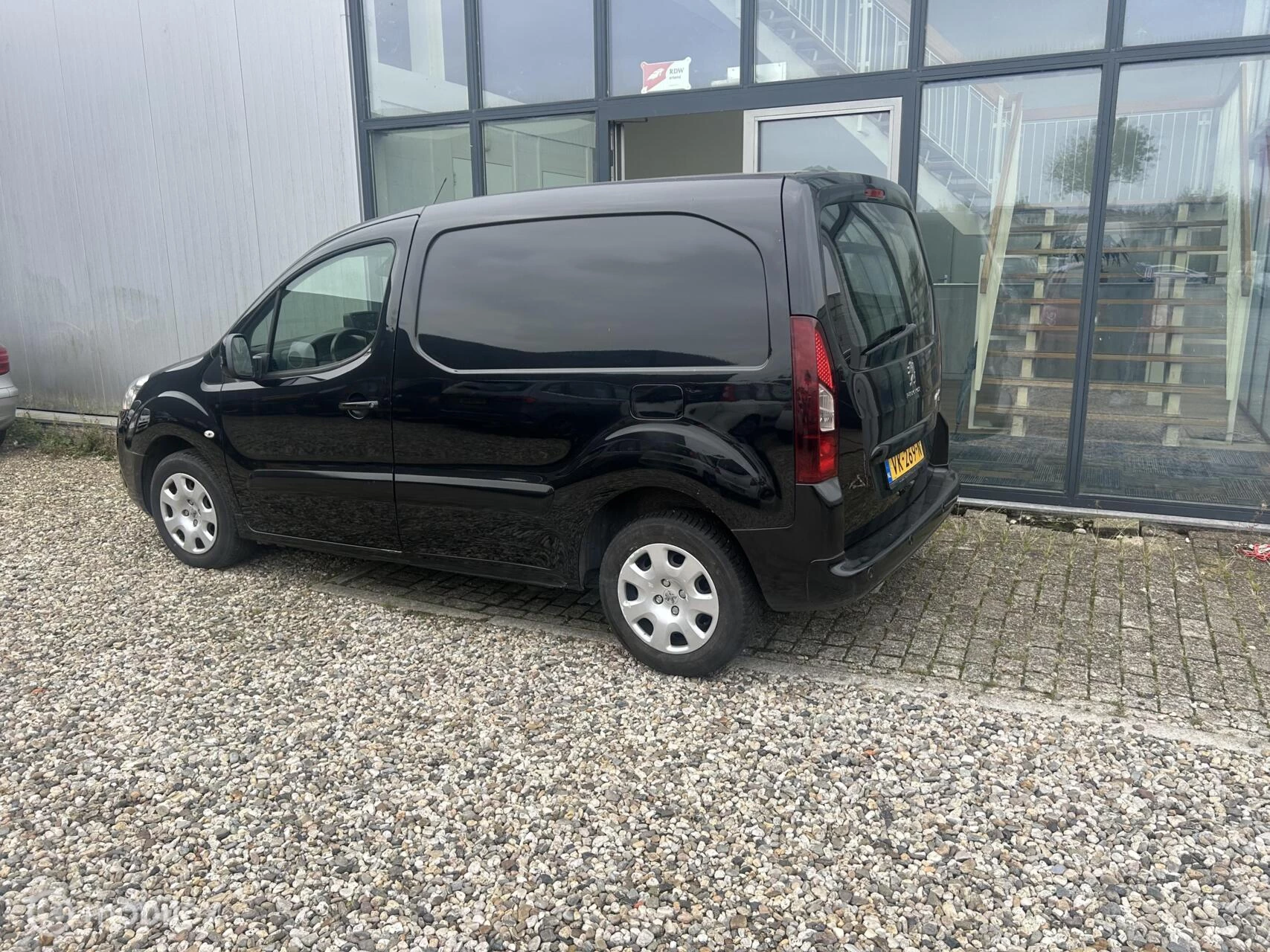 Hoofdafbeelding Peugeot Partner