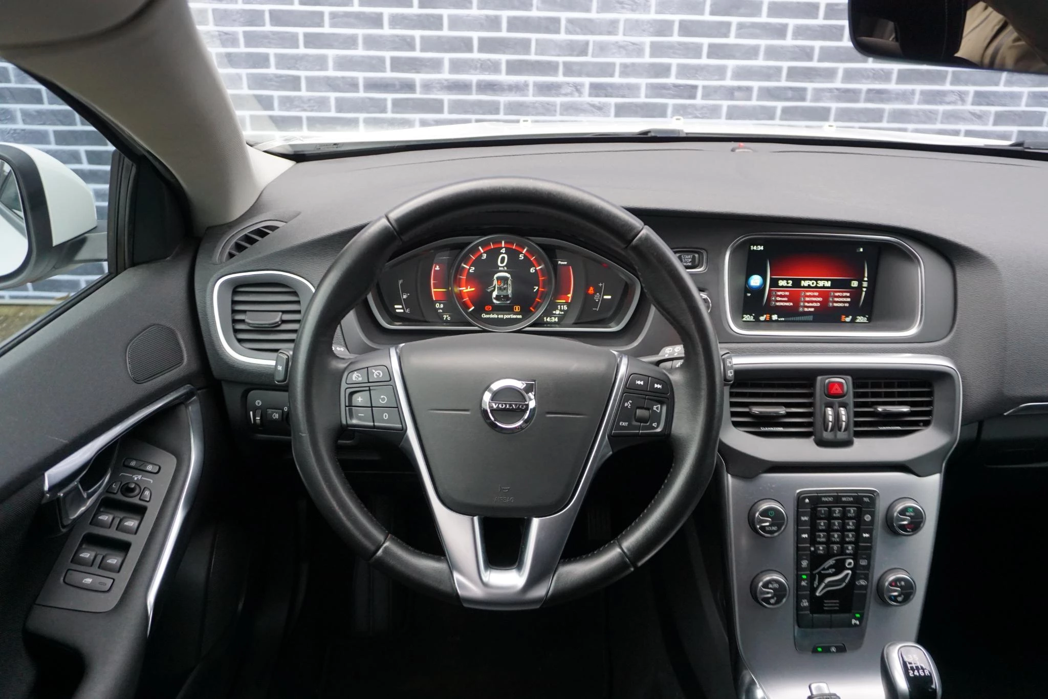 Hoofdafbeelding Volvo V40