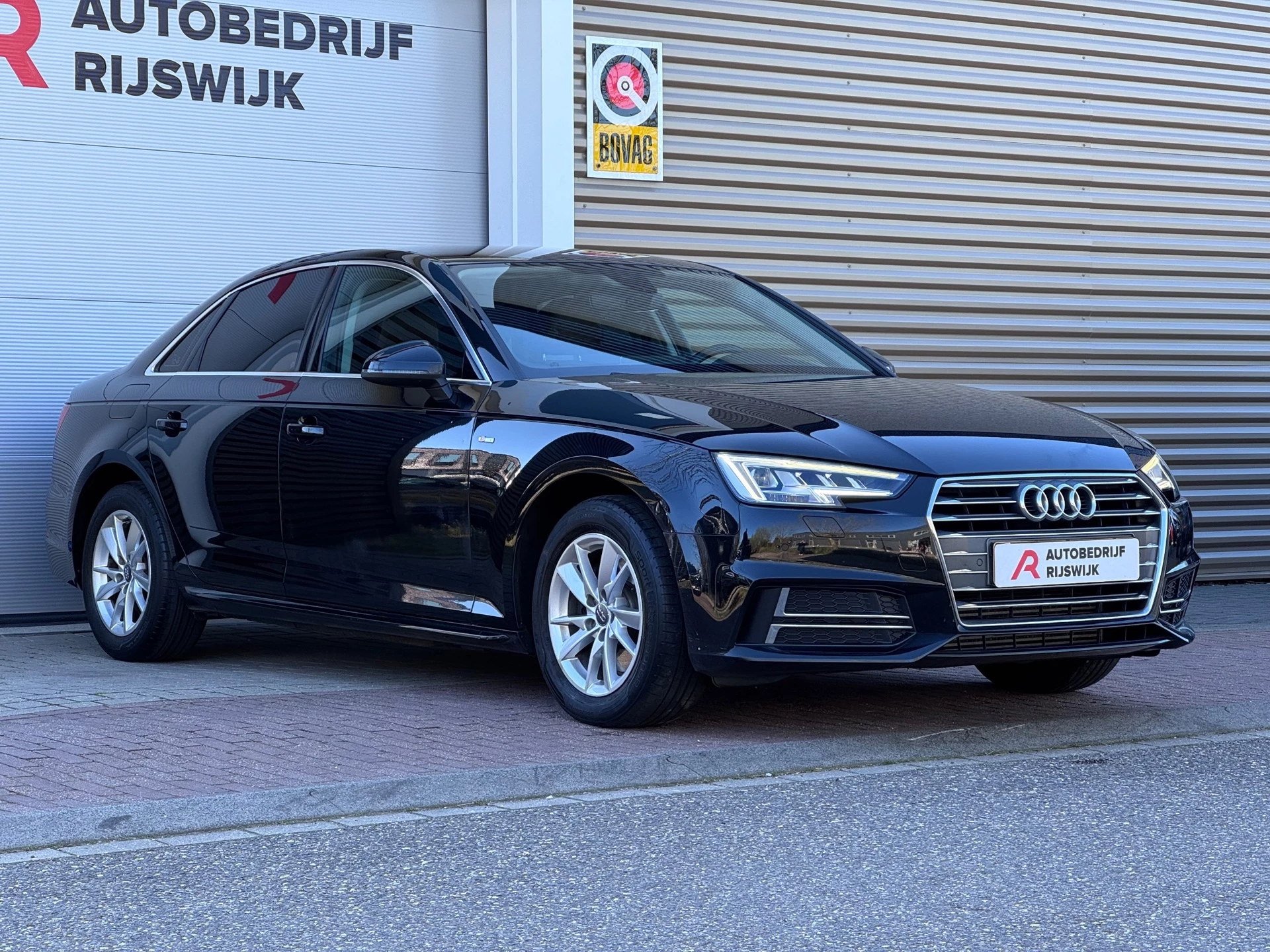 Hoofdafbeelding Audi A4