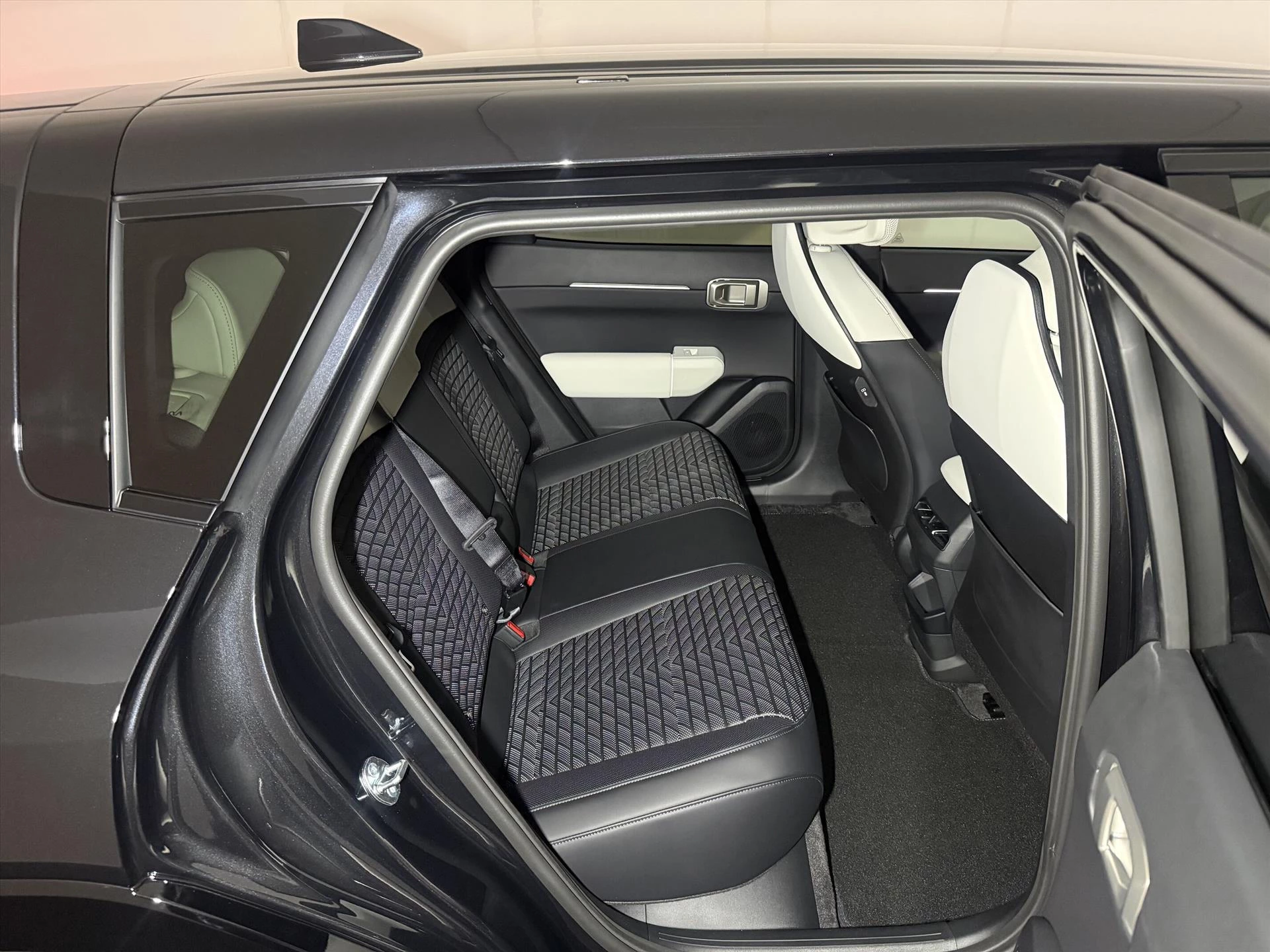 Hoofdafbeelding Kia EV4