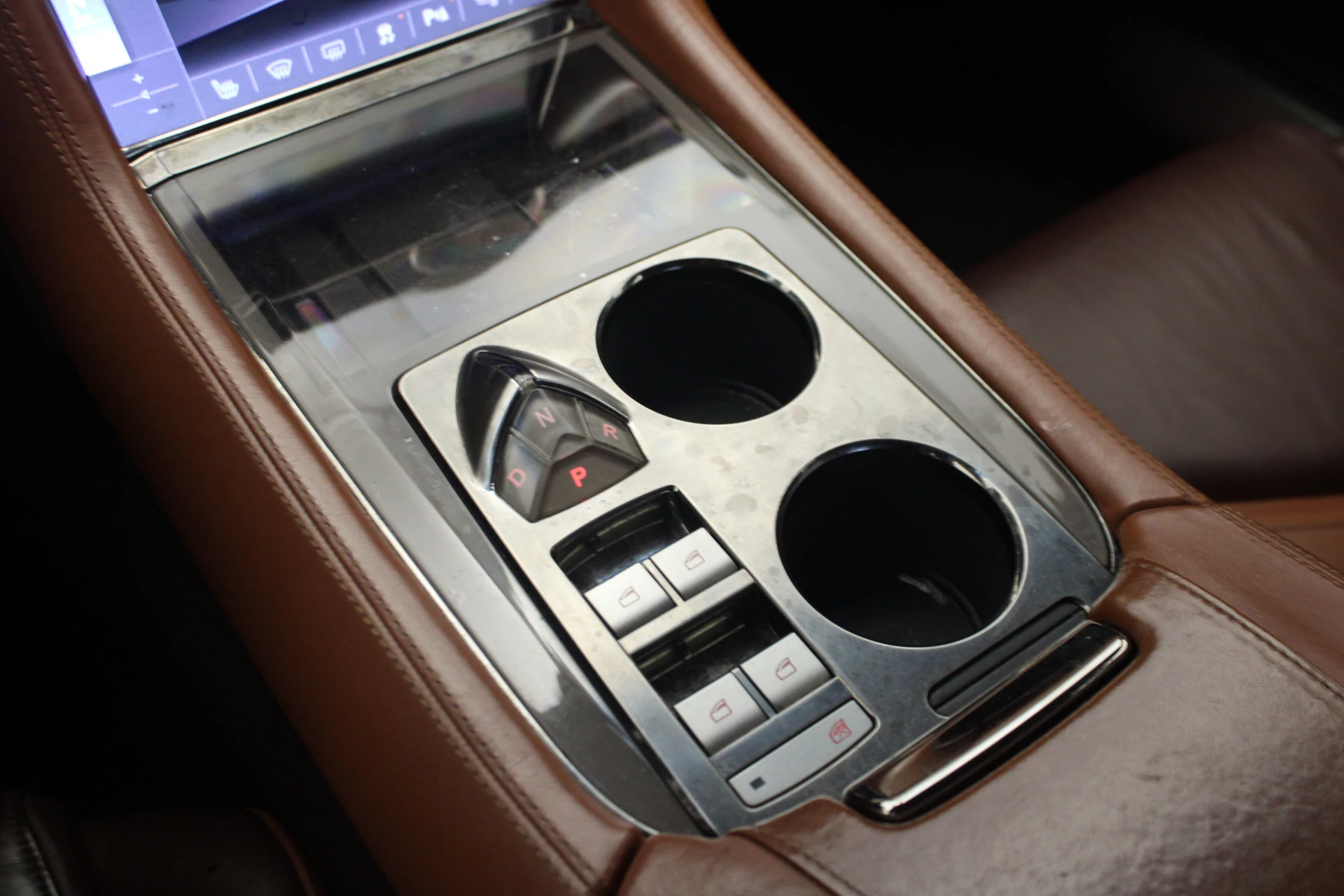 Hoofdafbeelding Fisker Karma
