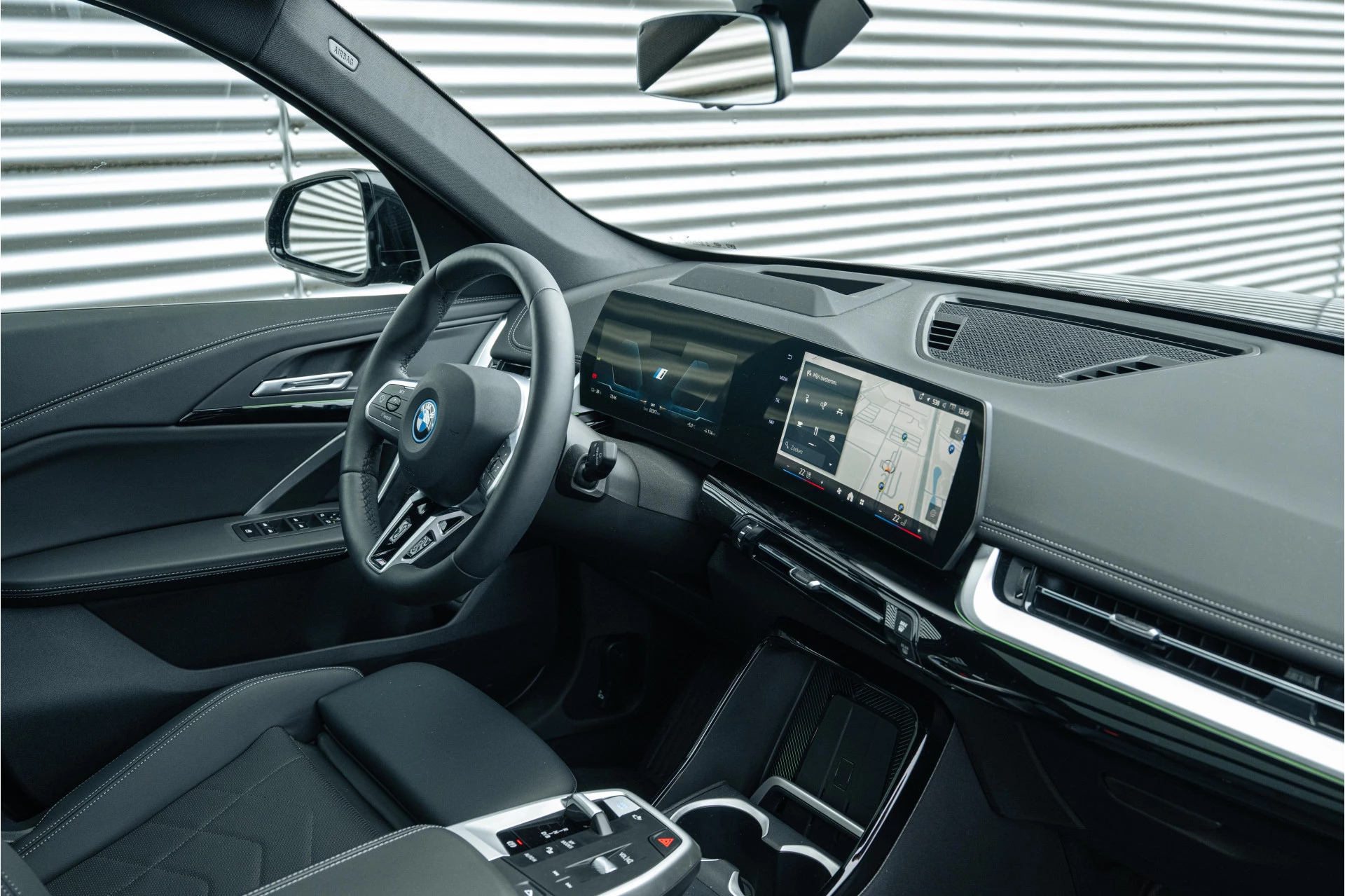 Hoofdafbeelding BMW iX1