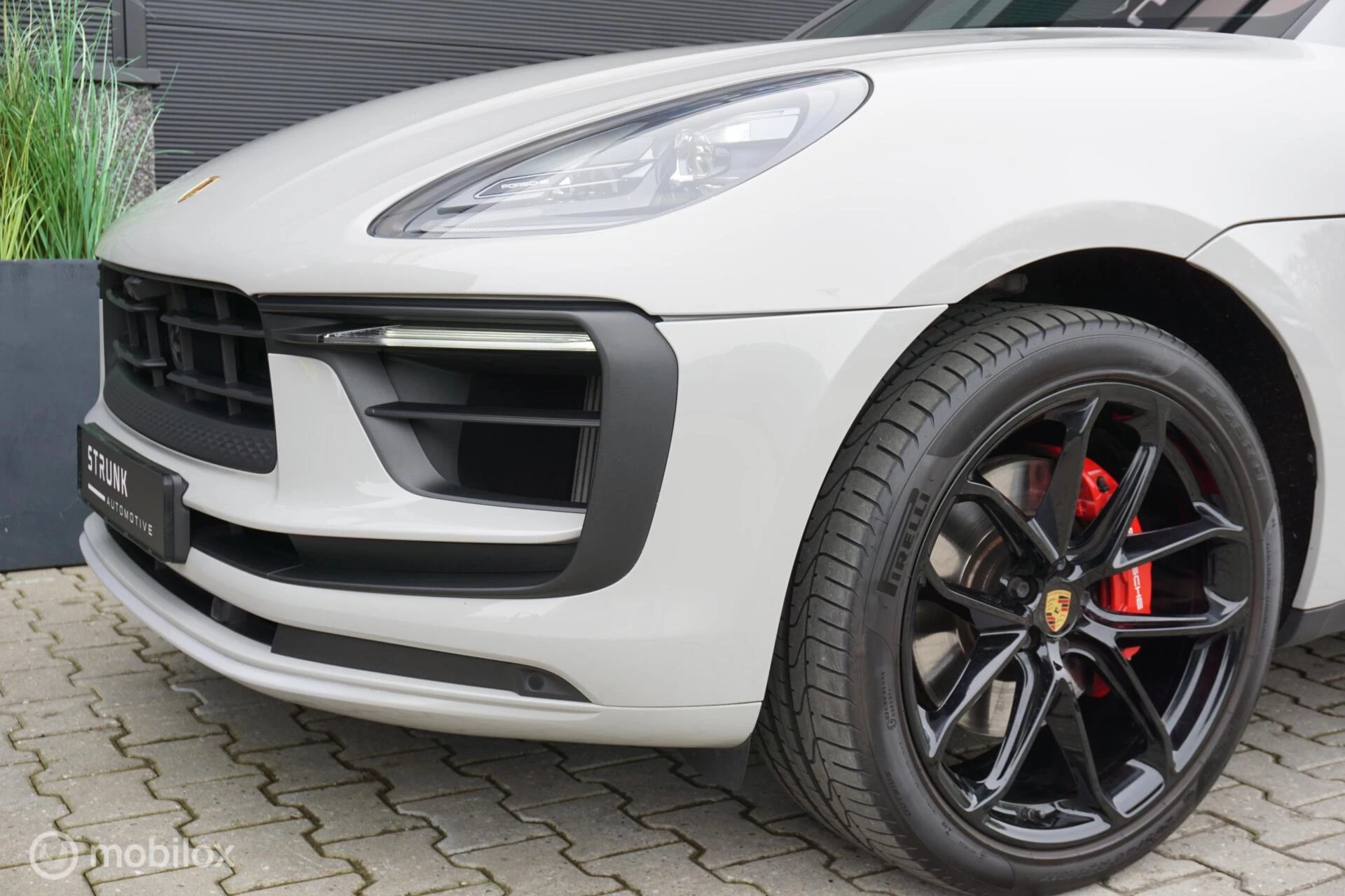 Hoofdafbeelding Porsche Macan