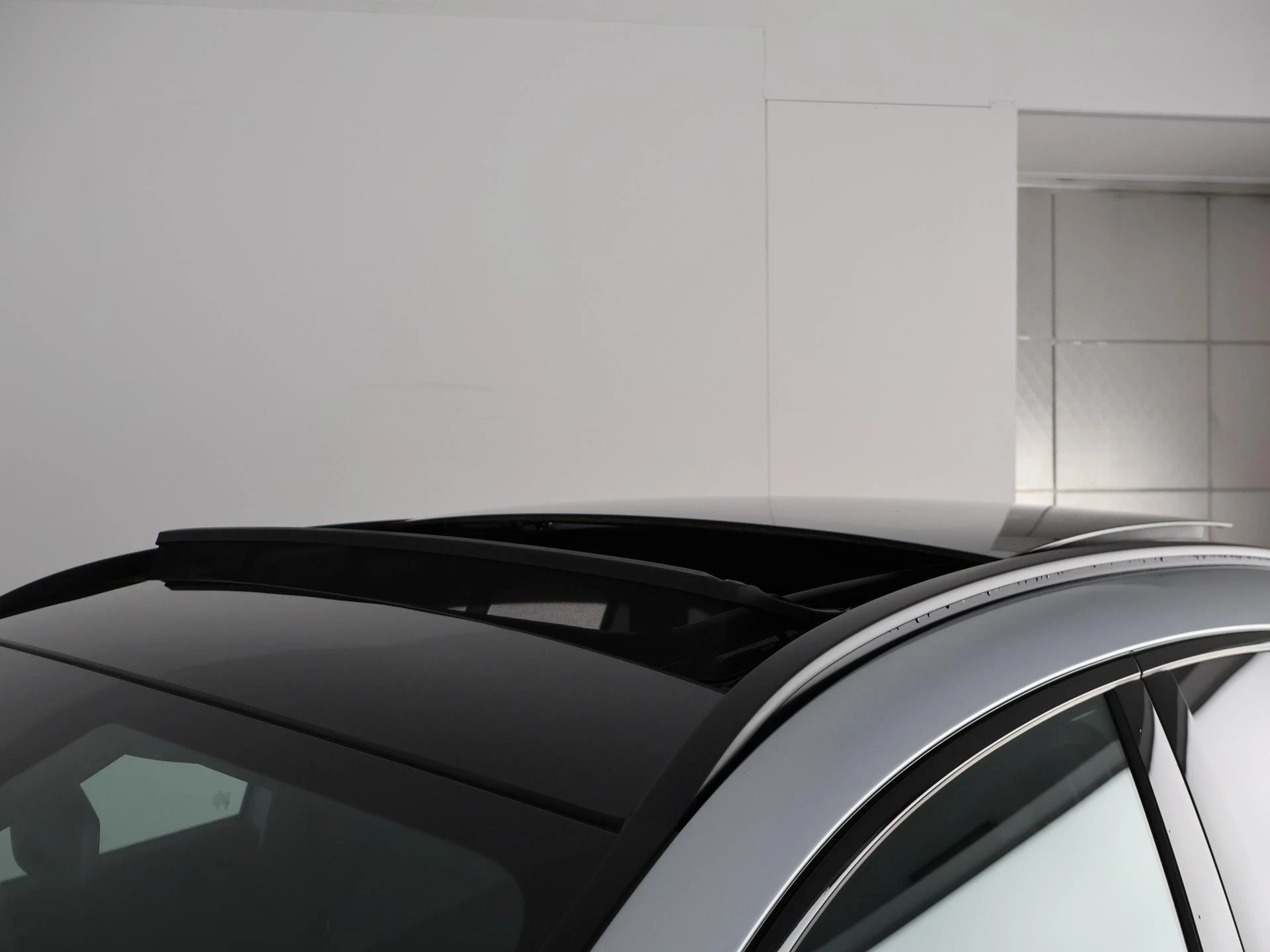 Hoofdafbeelding Mercedes-Benz EQA