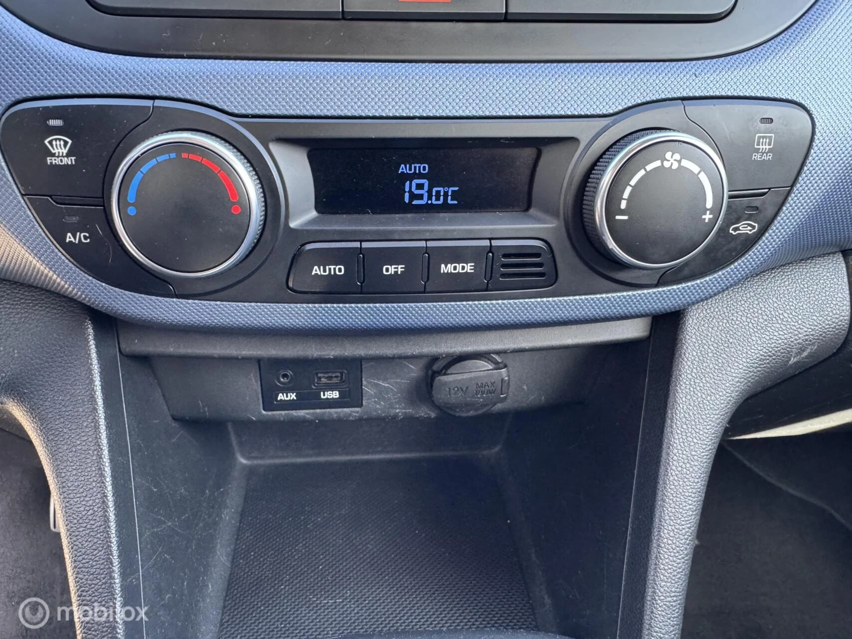Hoofdafbeelding Hyundai i10