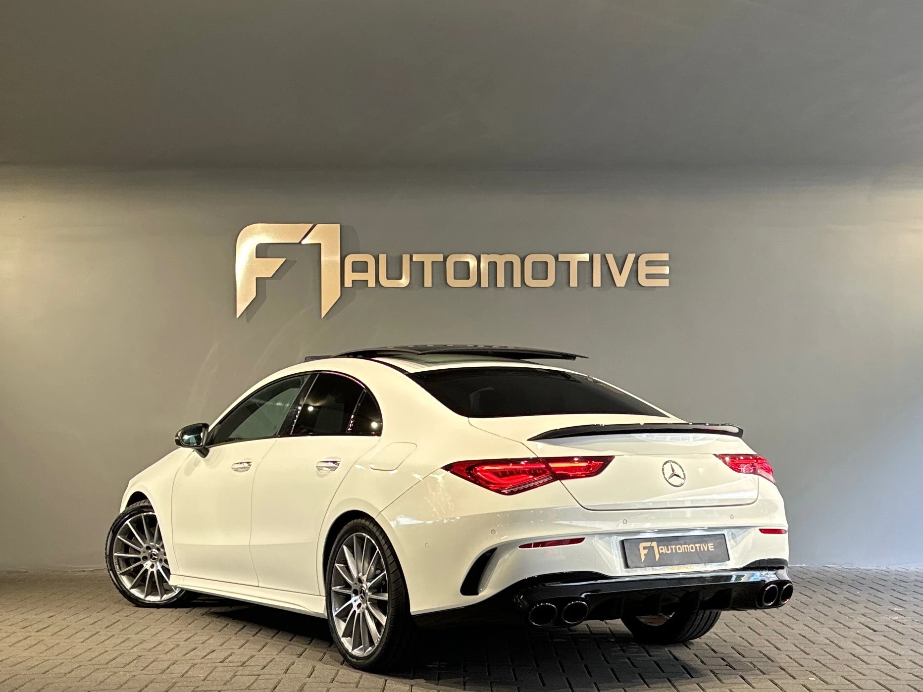 Hoofdafbeelding Mercedes-Benz CLA