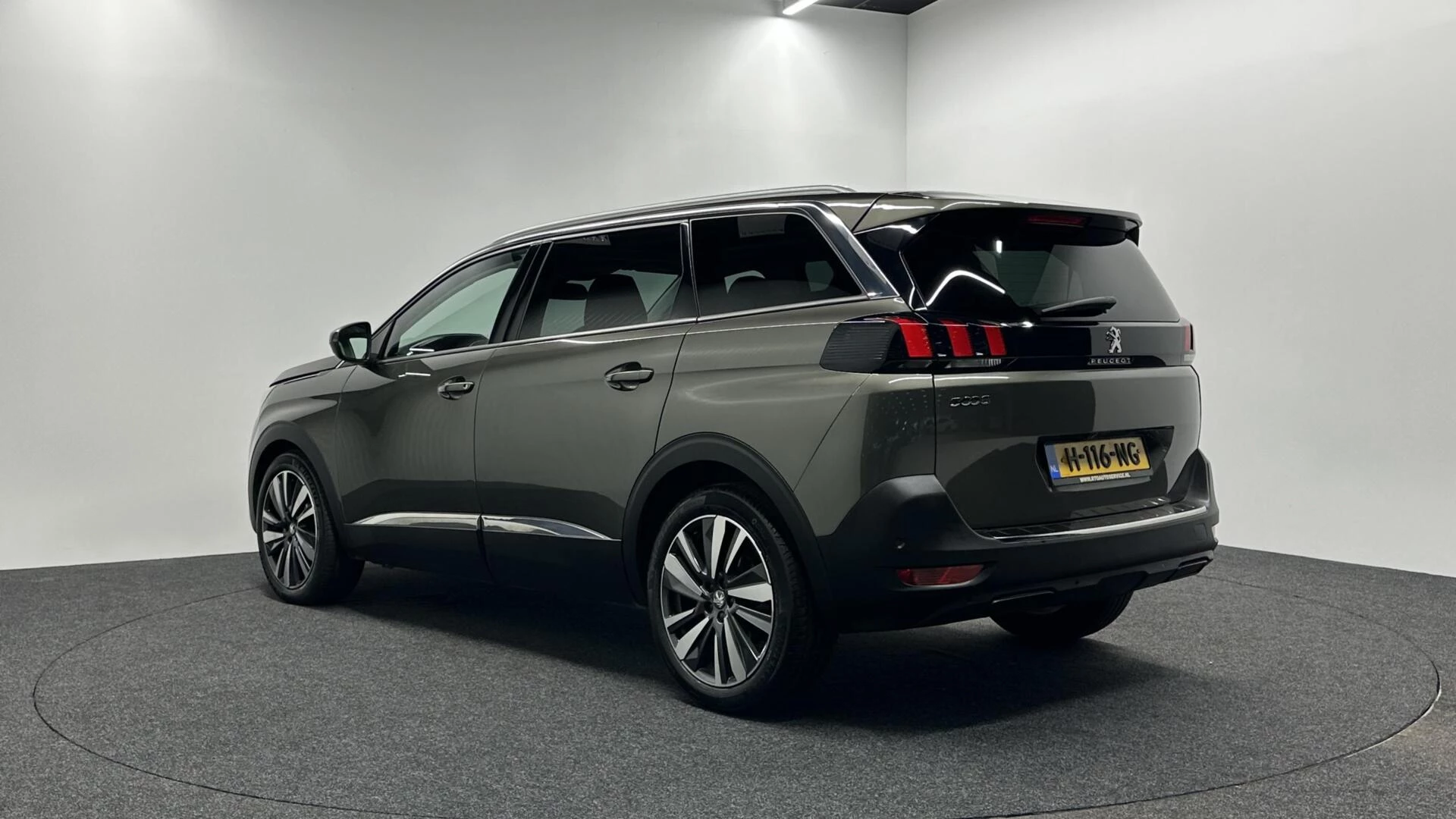 Hoofdafbeelding Peugeot 5008