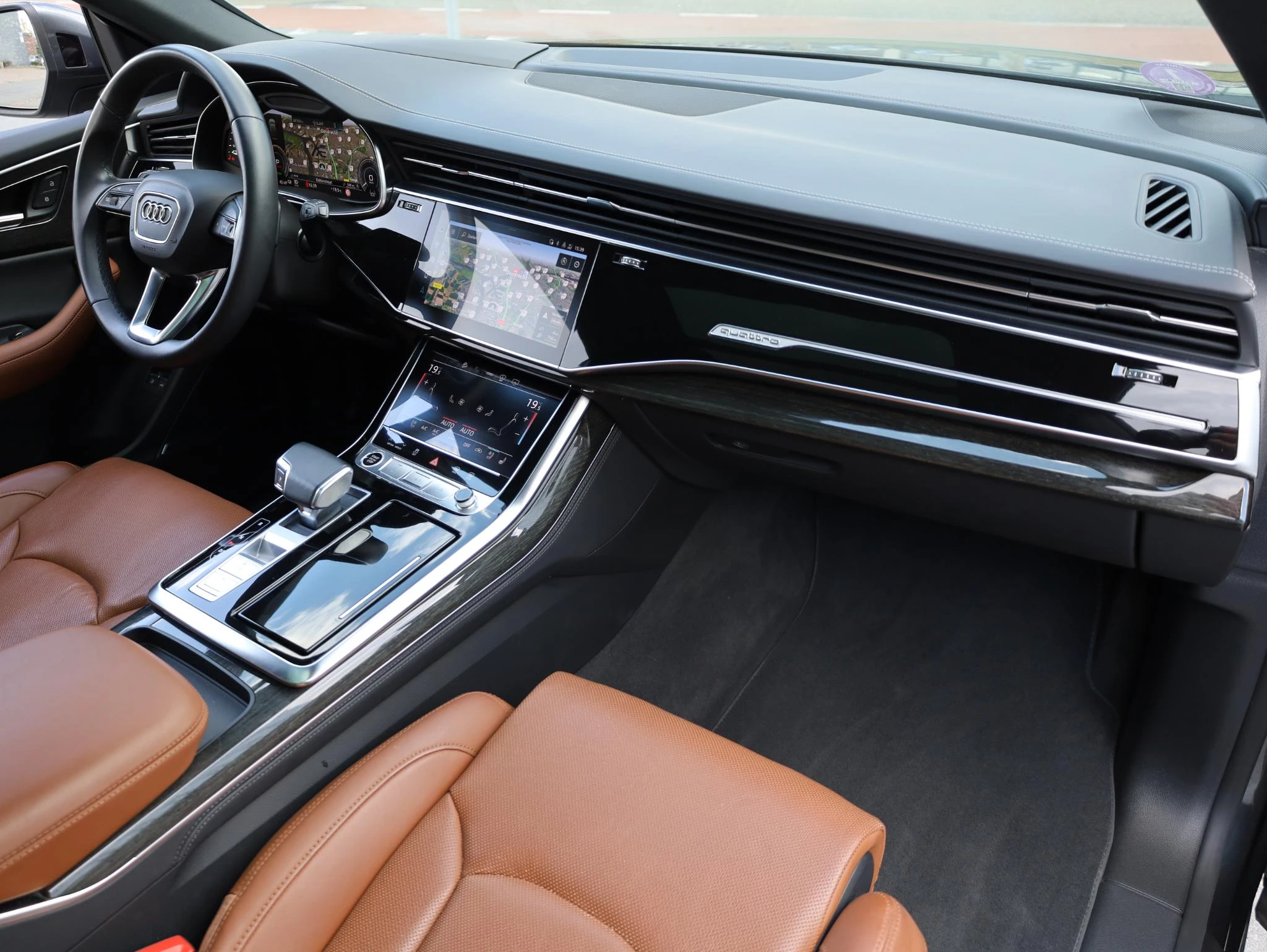 Hoofdafbeelding Audi Q8