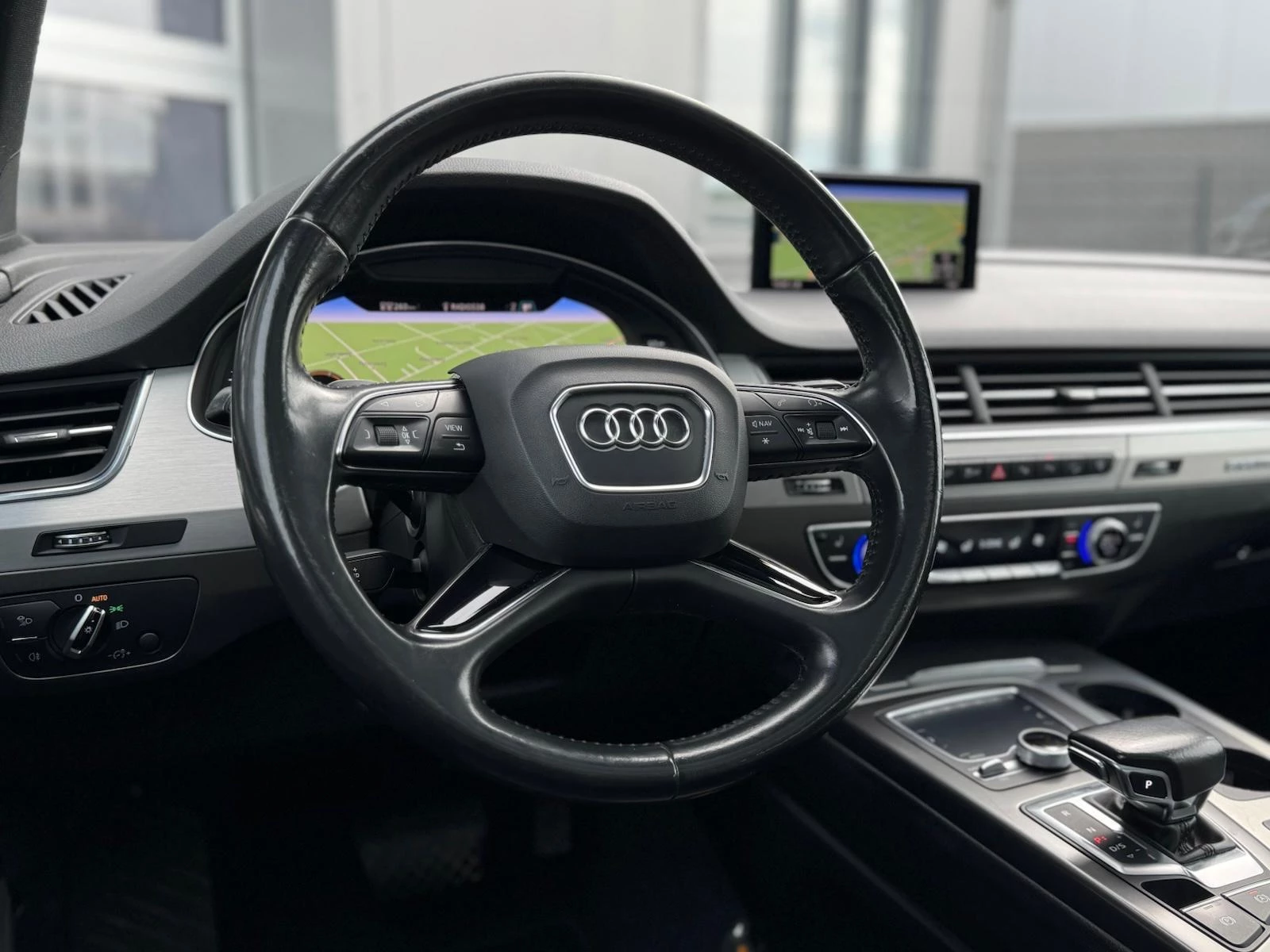 Hoofdafbeelding Audi Q7