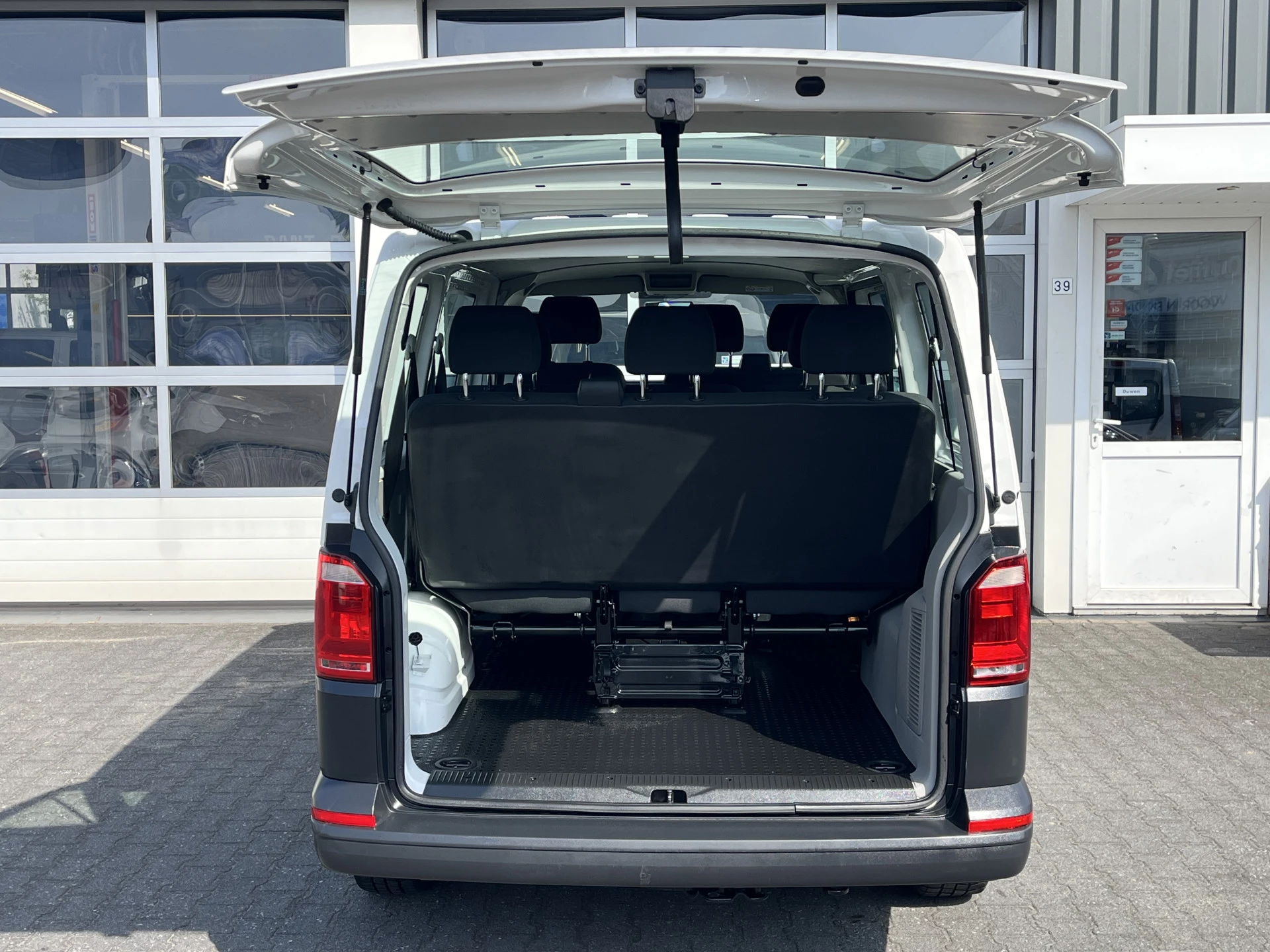 Hoofdafbeelding Volkswagen Transporter