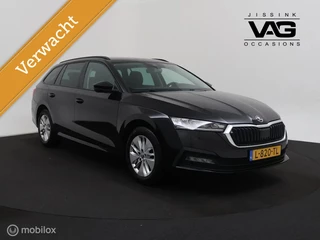Skoda Octavia 1.0 TSI CarPlay Clima Trekhaak Navi Parkeersensoren
