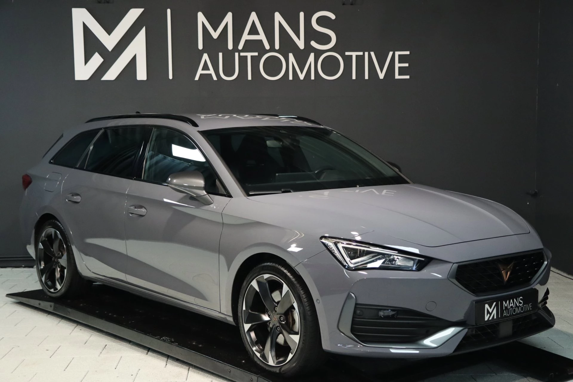 Hoofdafbeelding CUPRA Leon Sportstourer