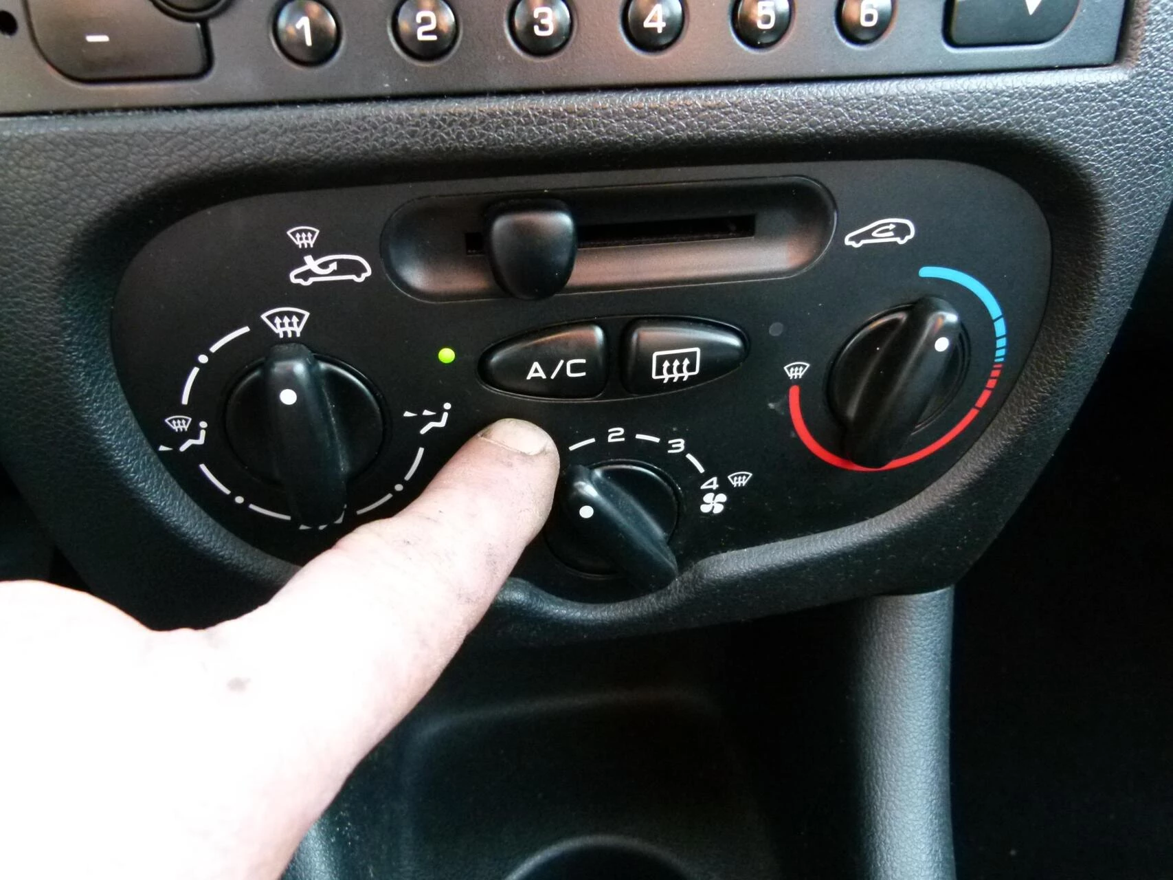 Hoofdafbeelding Peugeot 206