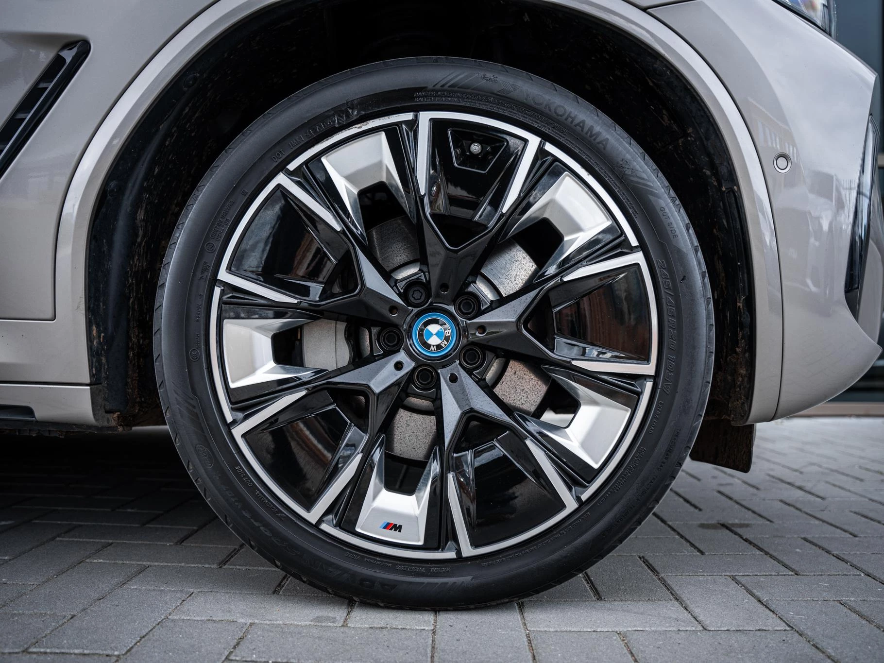 Hoofdafbeelding BMW iX3