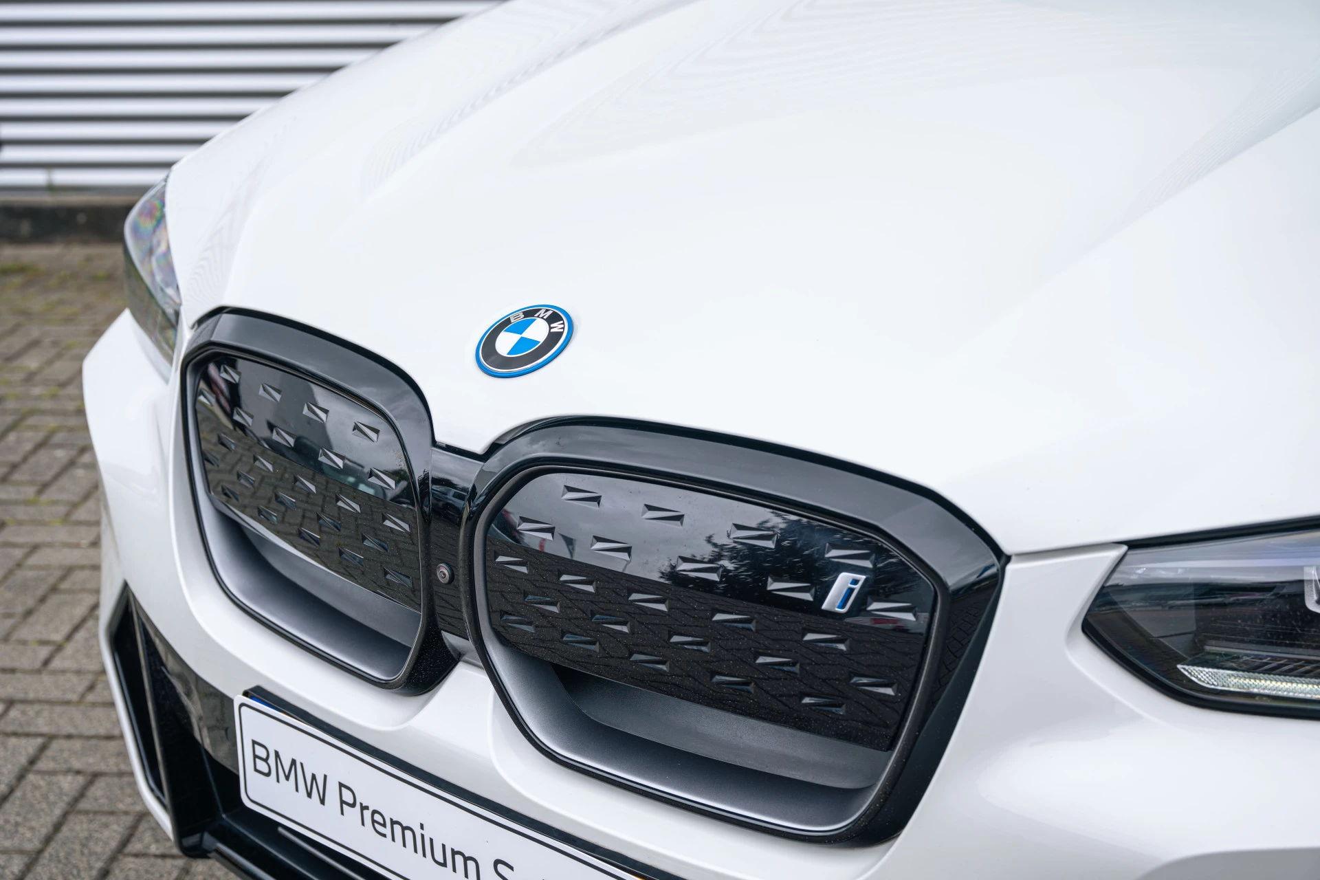 Hoofdafbeelding BMW iX3
