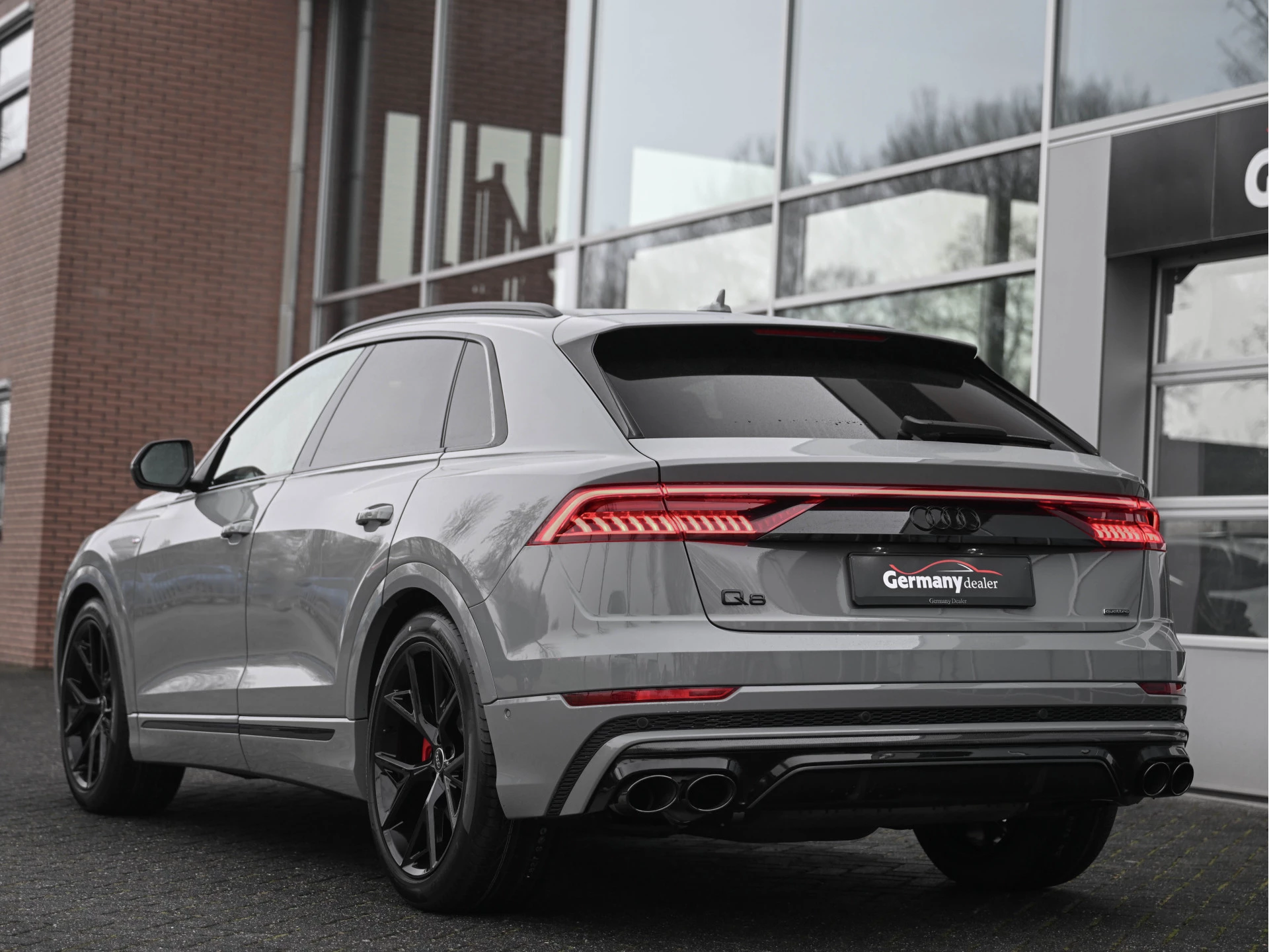 Hoofdafbeelding Audi Q8