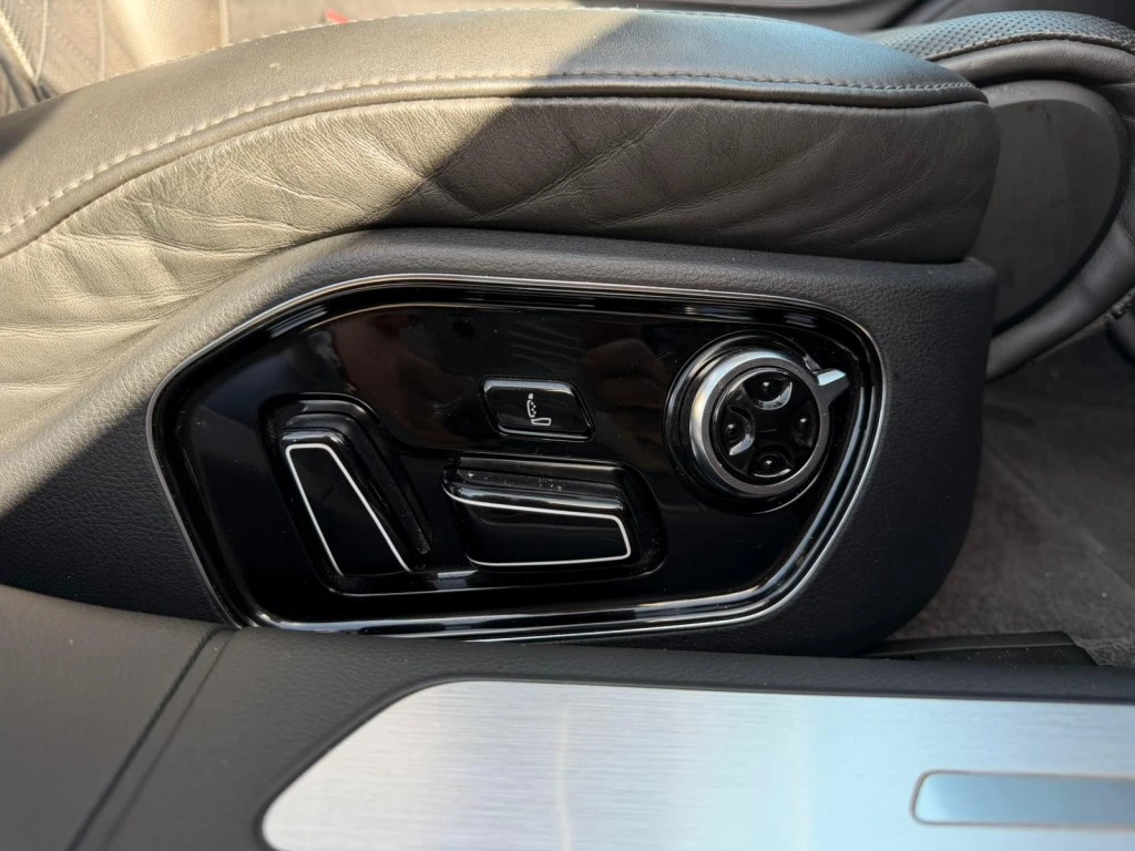 Hoofdafbeelding Audi A8