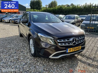Hoofdafbeelding Mercedes-Benz GLA Mercedes GLA-klasse 180 d Premium,BTW AUTO,Leer,Navi!