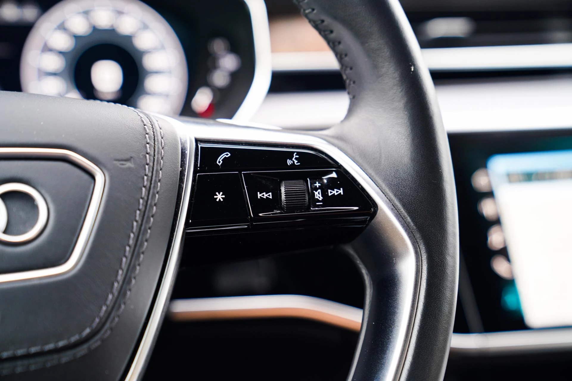 Hoofdafbeelding Audi A8