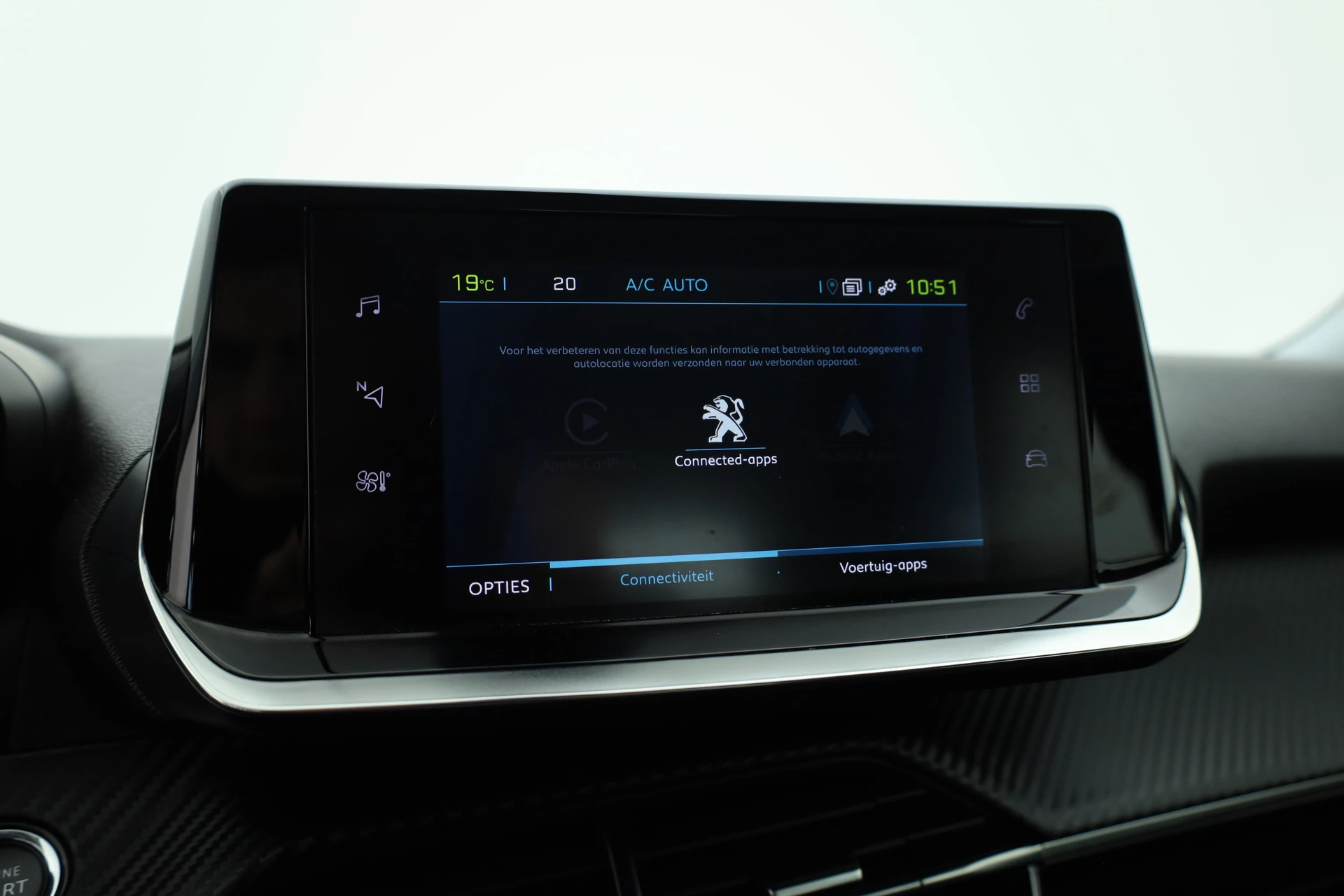 Hoofdafbeelding Peugeot e-2008