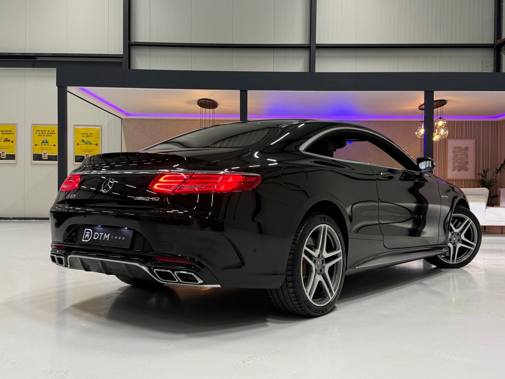 Hoofdafbeelding Mercedes-Benz S-Klasse