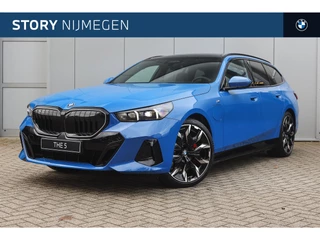 BMW 5 Serie Touring 530e M Sport Automaat / Panoramadak / Trekhaak / Bowers & Wilkins / M Multifunctionele Stoelen / Adaptief onderstel professional / Parking Assistant Professional