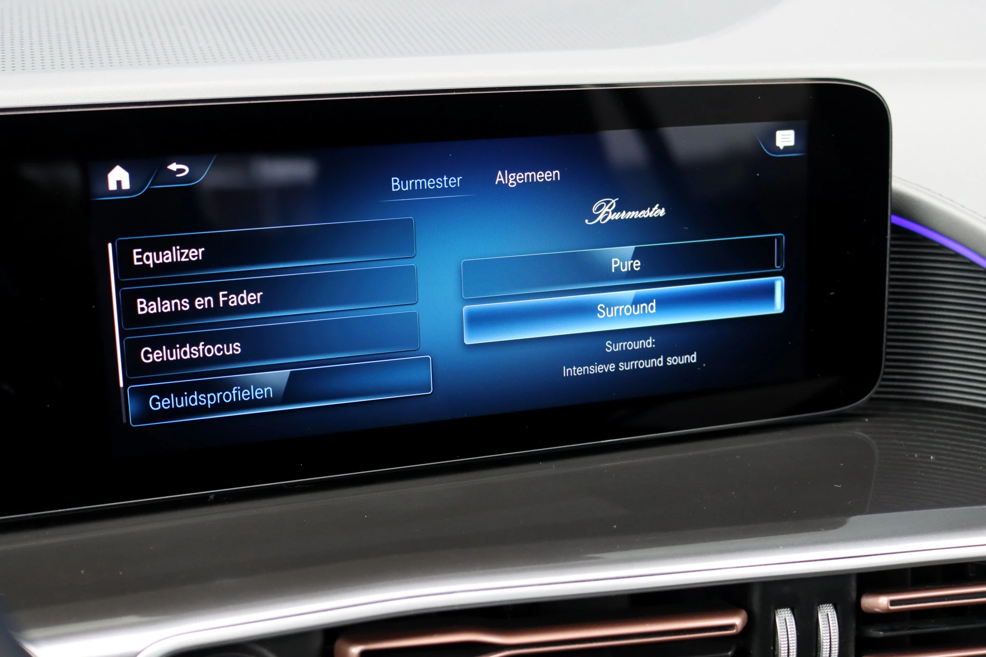 Hoofdafbeelding Mercedes-Benz EQC