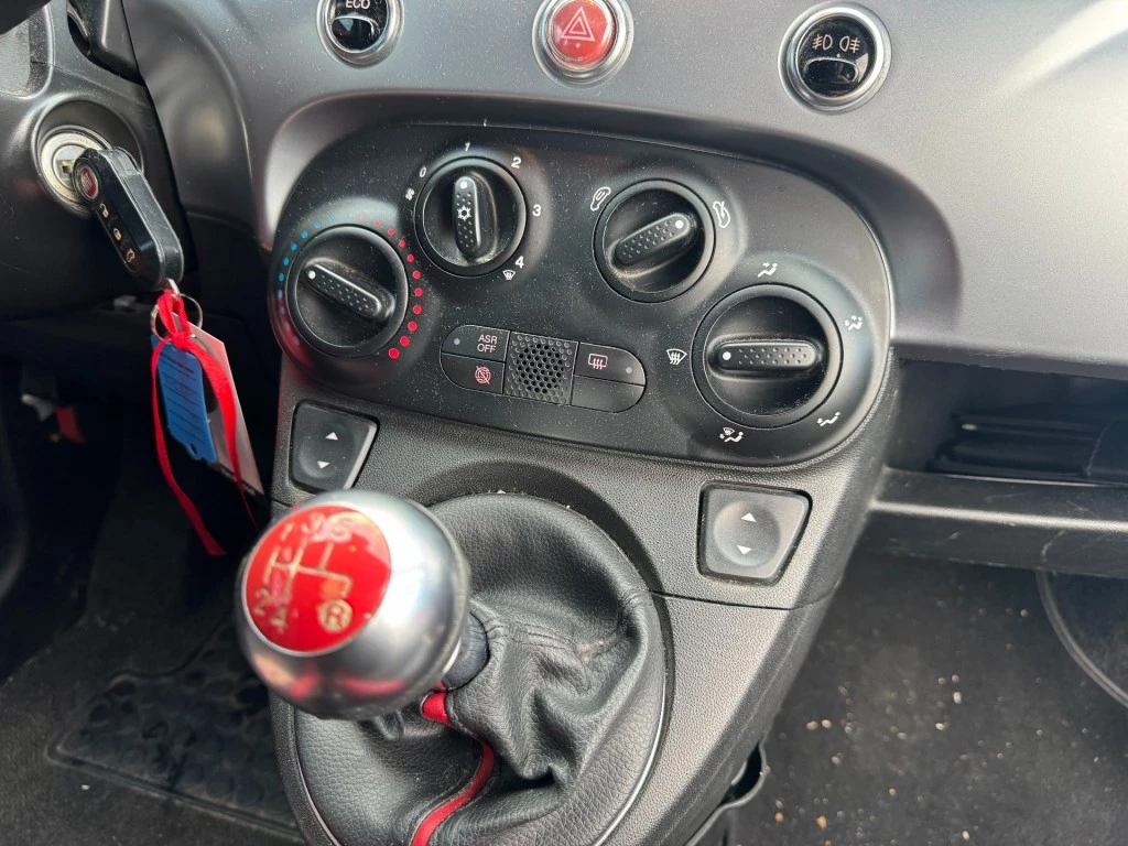 Hoofdafbeelding Fiat 500C