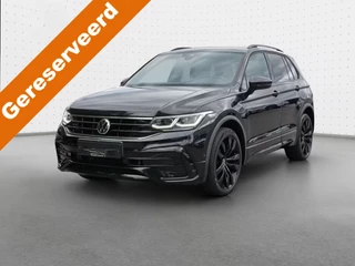 Volkswagen Tiguan 1.4 TSI eHybrid R-Line ** IQ LIGHT, VIRTUAL, LEDER, TREKH, 20-inch LMV, ACC, WINTER ** 1e EIG - Slechts 64.250km. ** ** INFORMEER OOK NAAR ONZE AANTREKKELIJKE FINANCIAL-LEASE TARIEVEN **