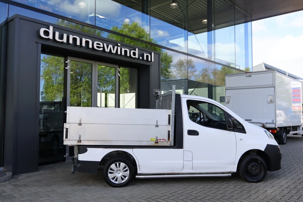 Hoofdafbeelding Nissan NV200