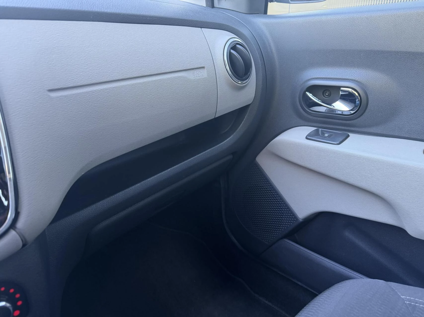 Hoofdafbeelding Dacia Lodgy