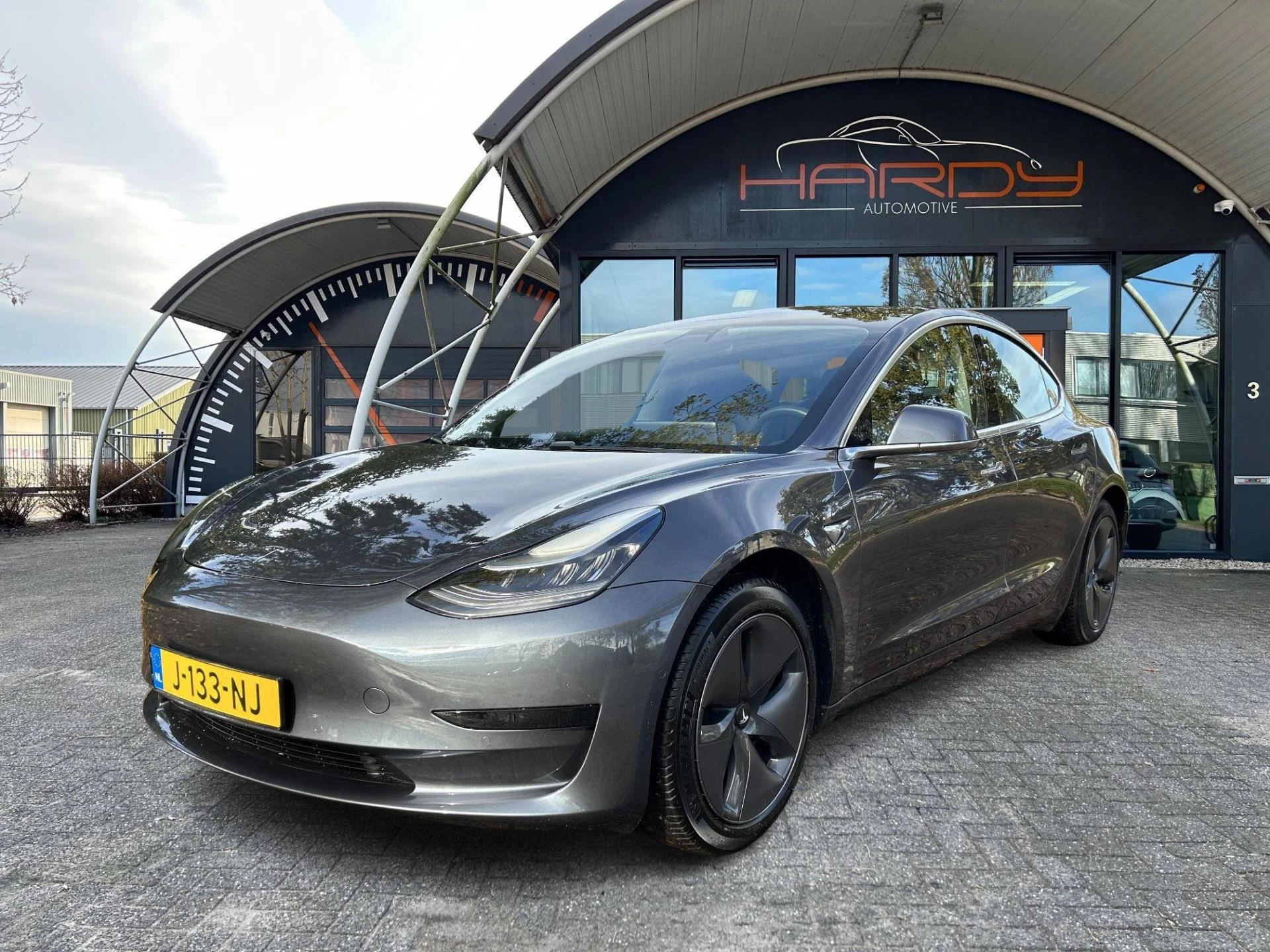 Hoofdafbeelding Tesla Model 3