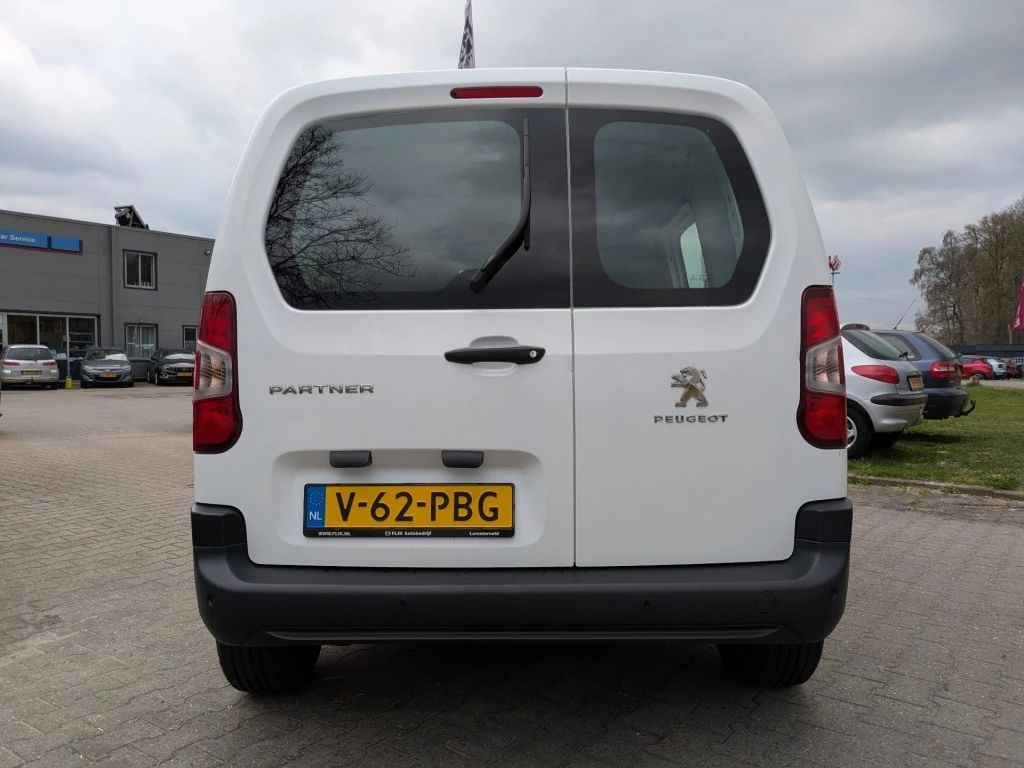 Hoofdafbeelding Peugeot Partner